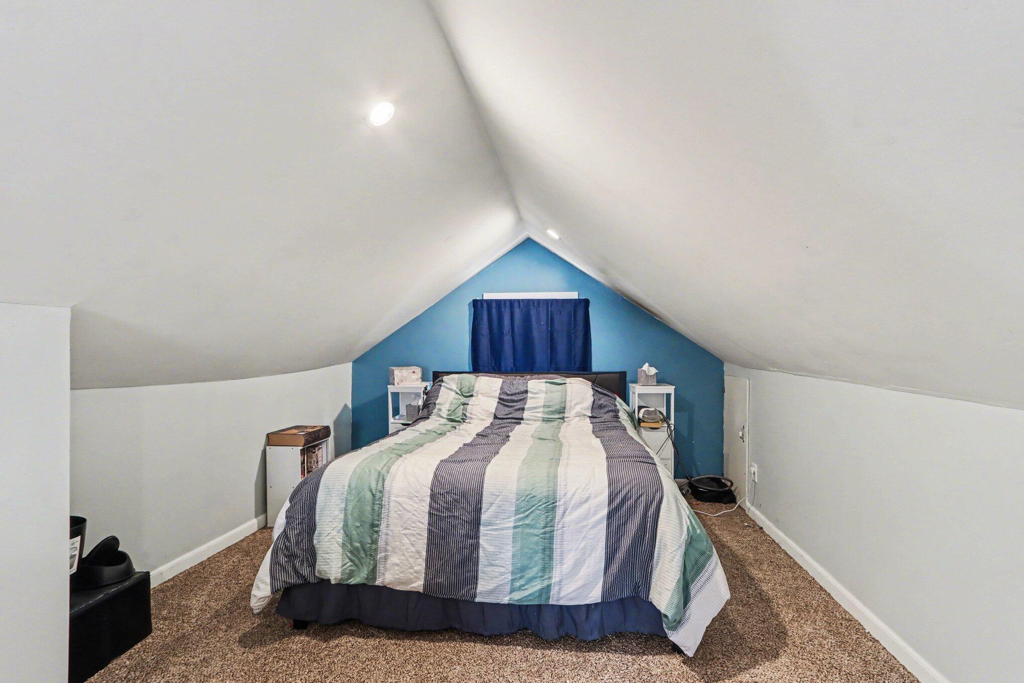3302 Hoover Street Kalamazoo MI 49008