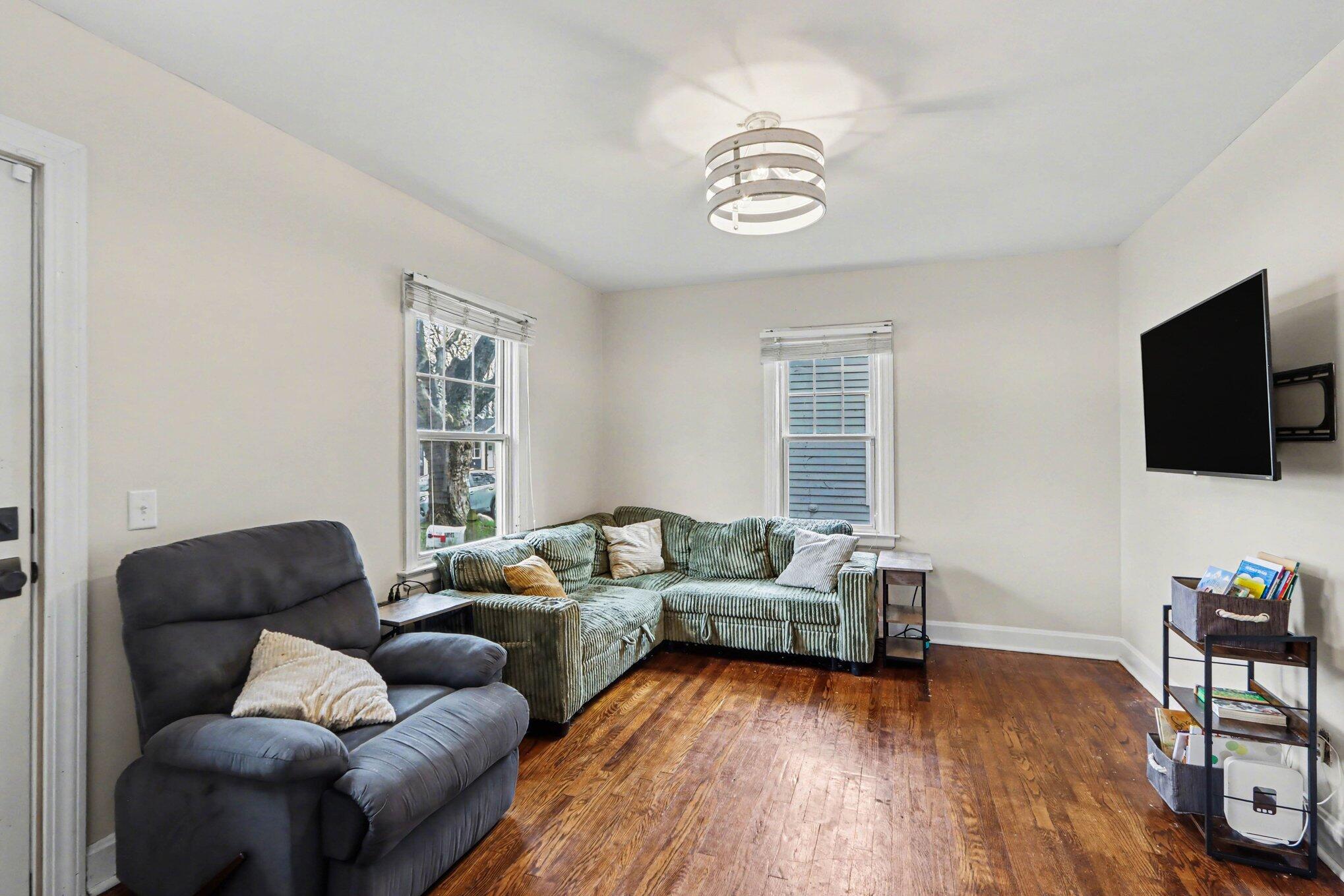 3302 Hoover Street Kalamazoo MI 49008