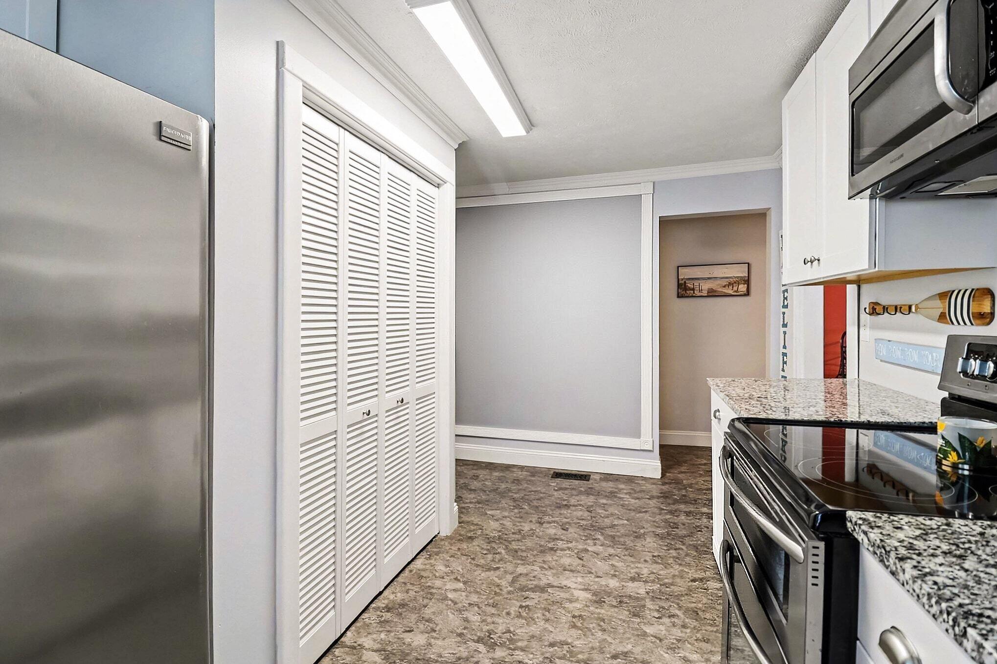 309 N Robert Street Ludington MI 49431