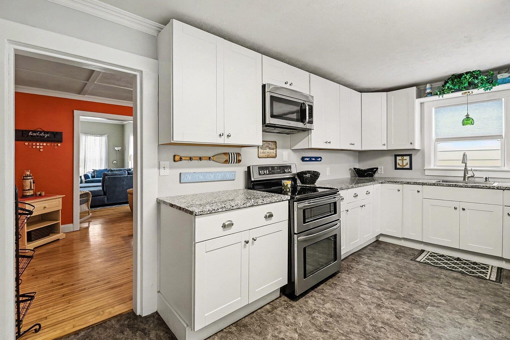 309 N Robert Street Ludington MI 49431