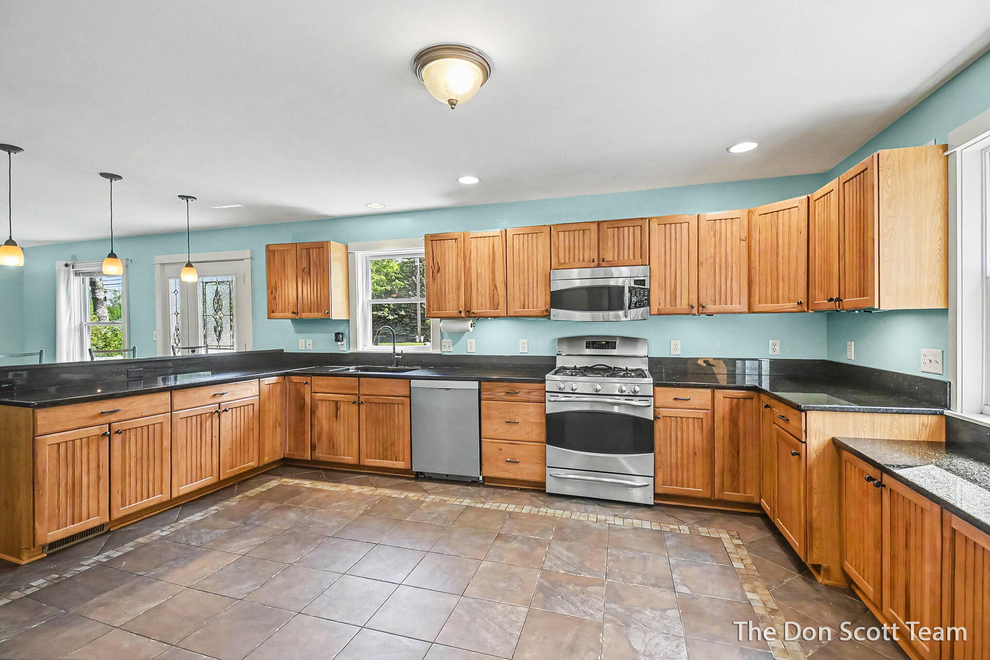 2911 5 Mile Road NE Grand Rapids MI 49525