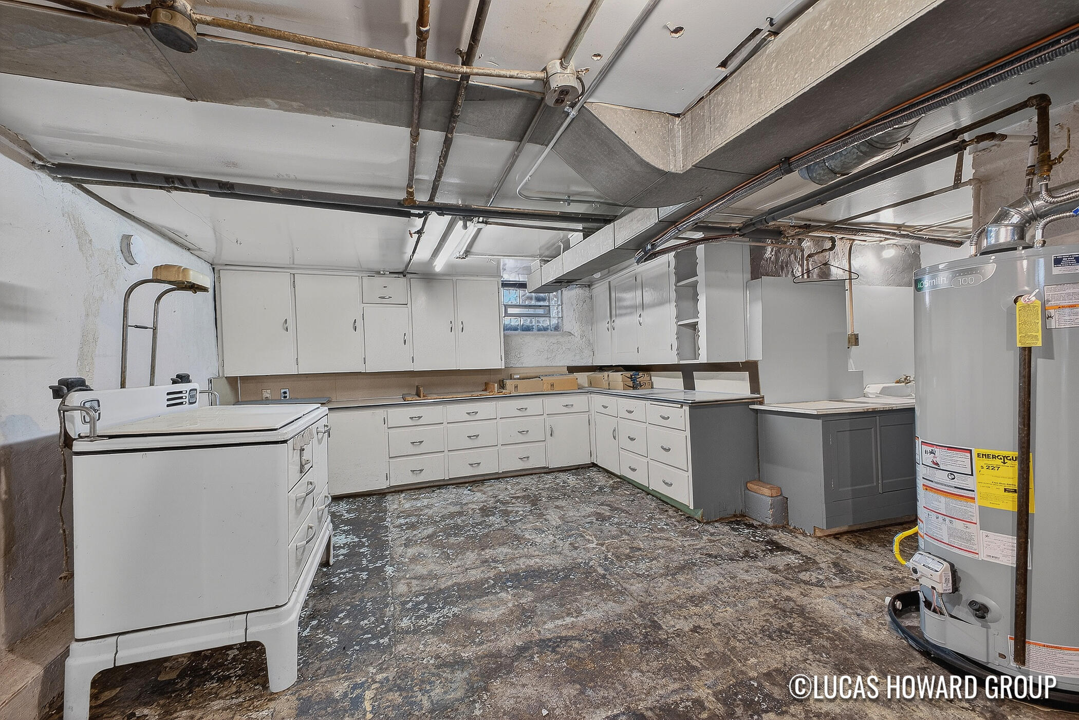 901 Second Street NW Grand Rapids MI 49504