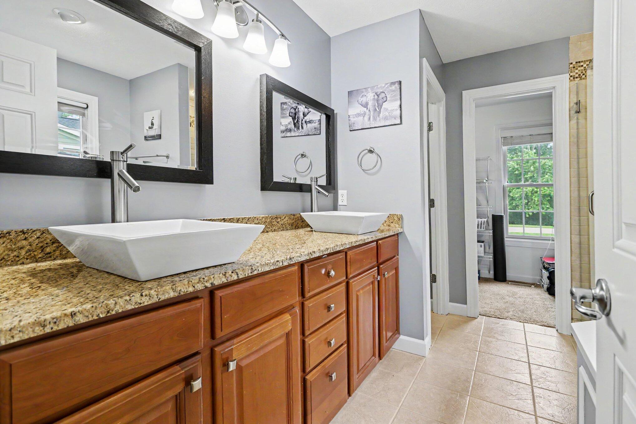 17 Longmeadow Lane Niles MI 49120
