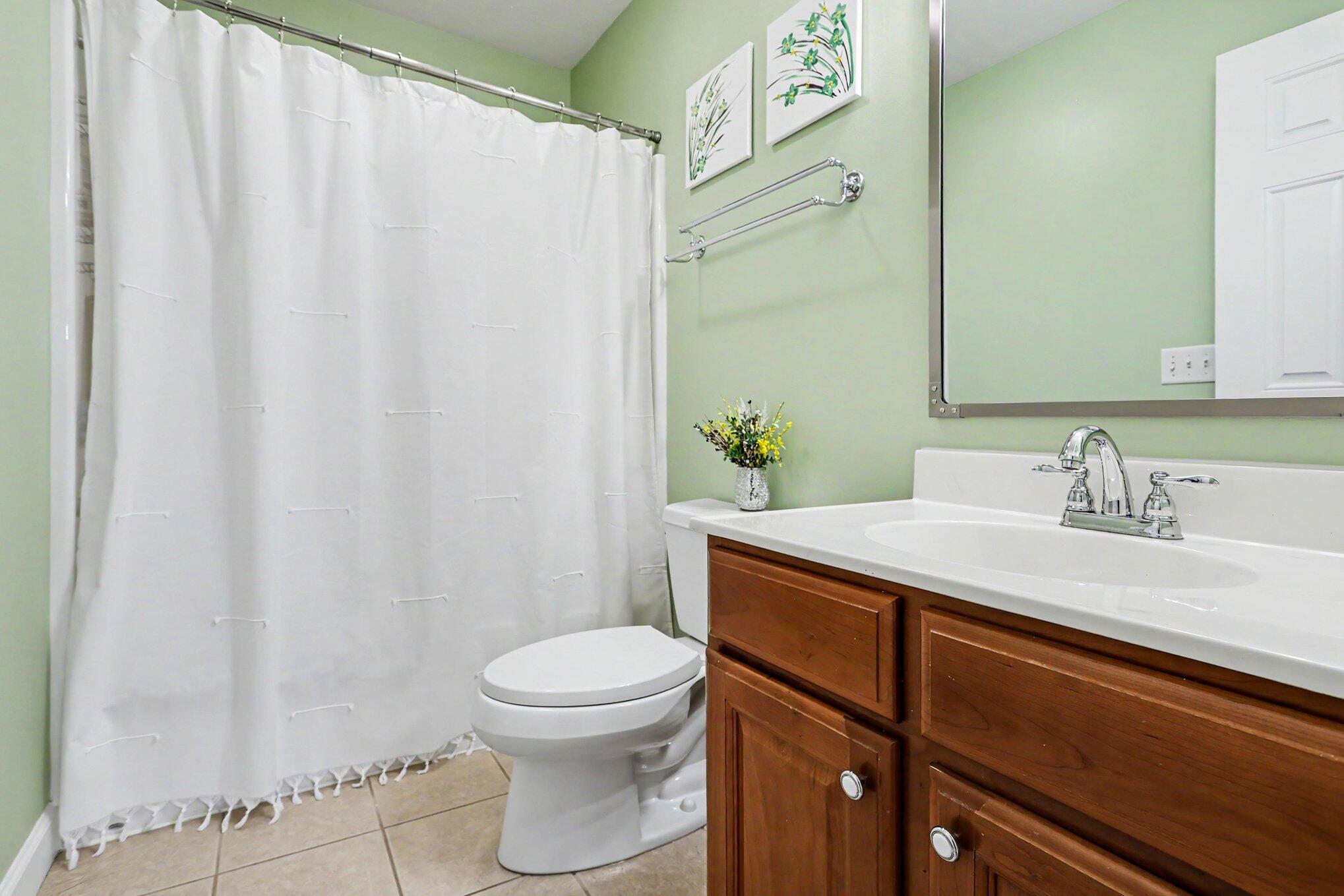 17 Longmeadow Lane Niles MI 49120