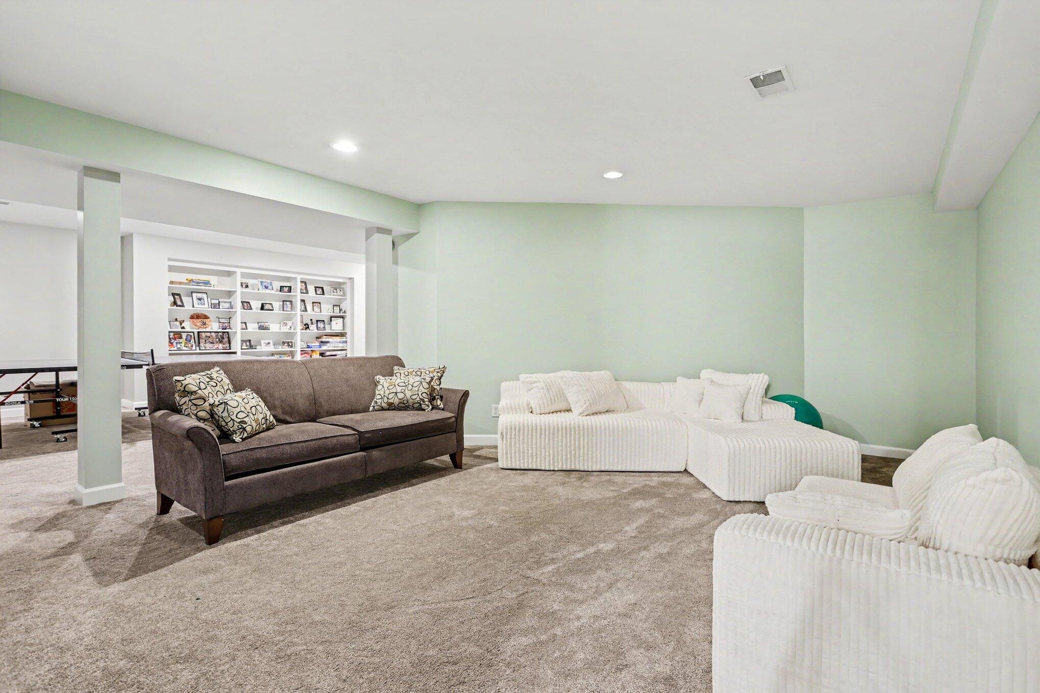 17 Longmeadow Lane Niles MI 49120