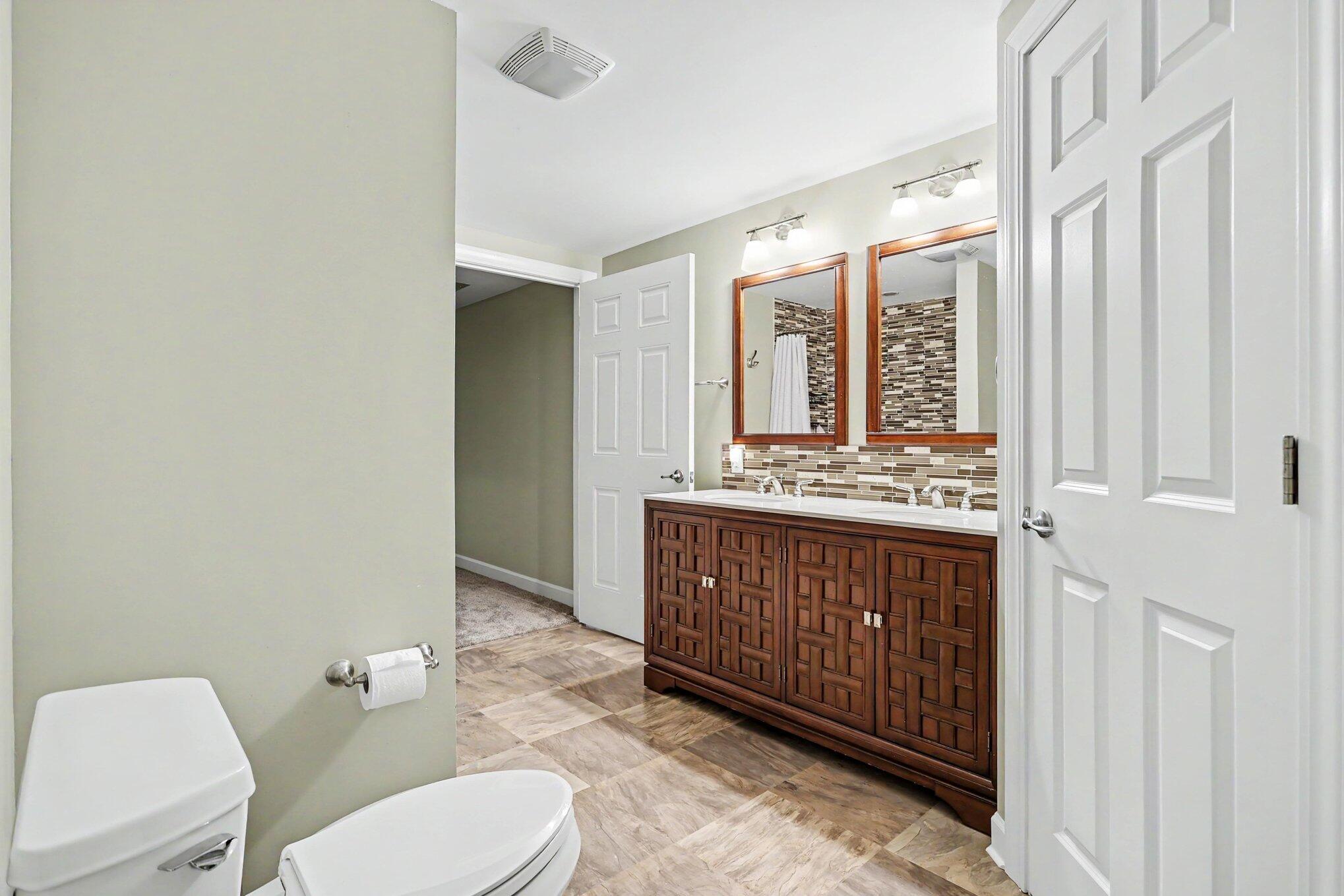 17 Longmeadow Lane Niles MI 49120