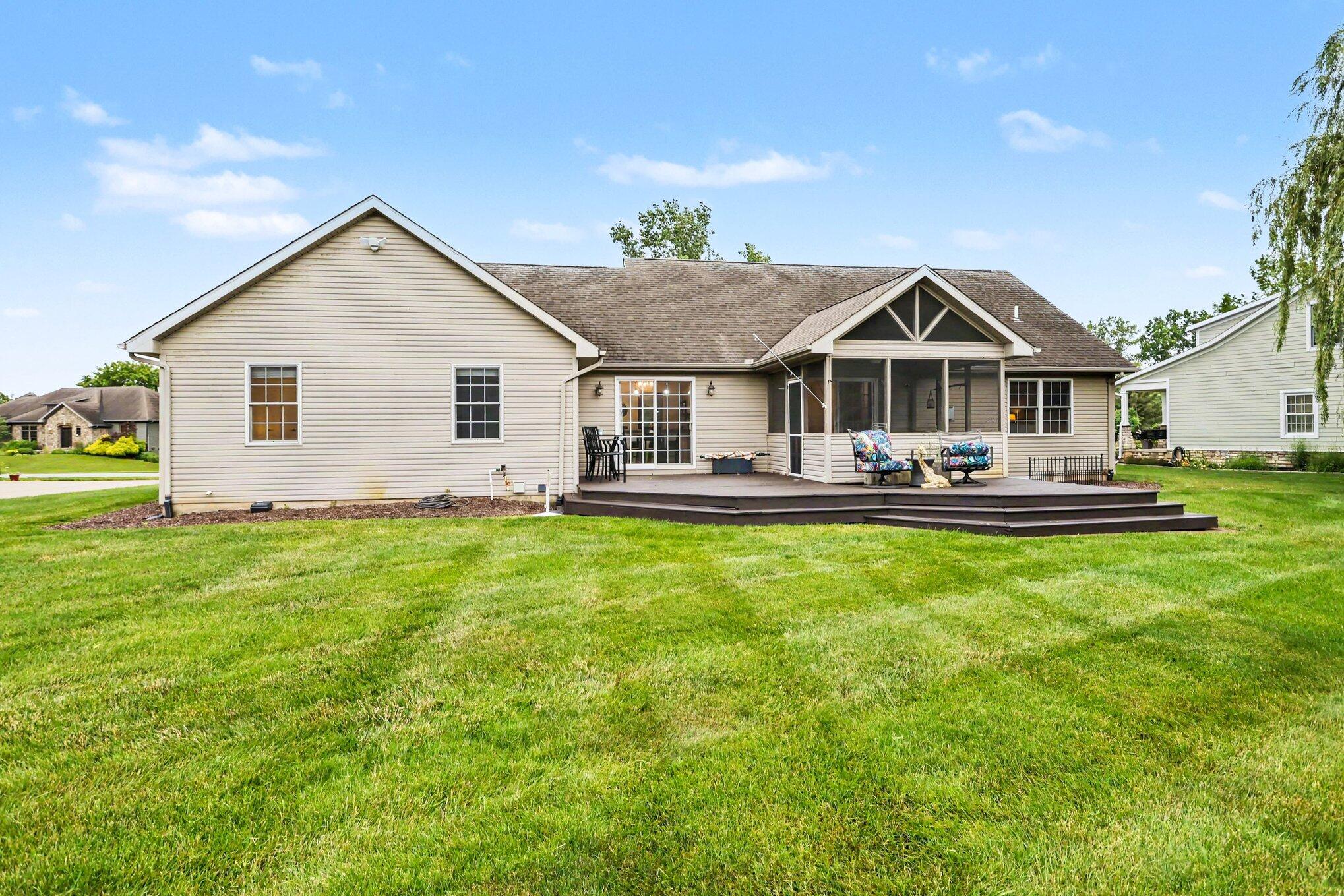 17 Longmeadow Lane Niles MI 49120