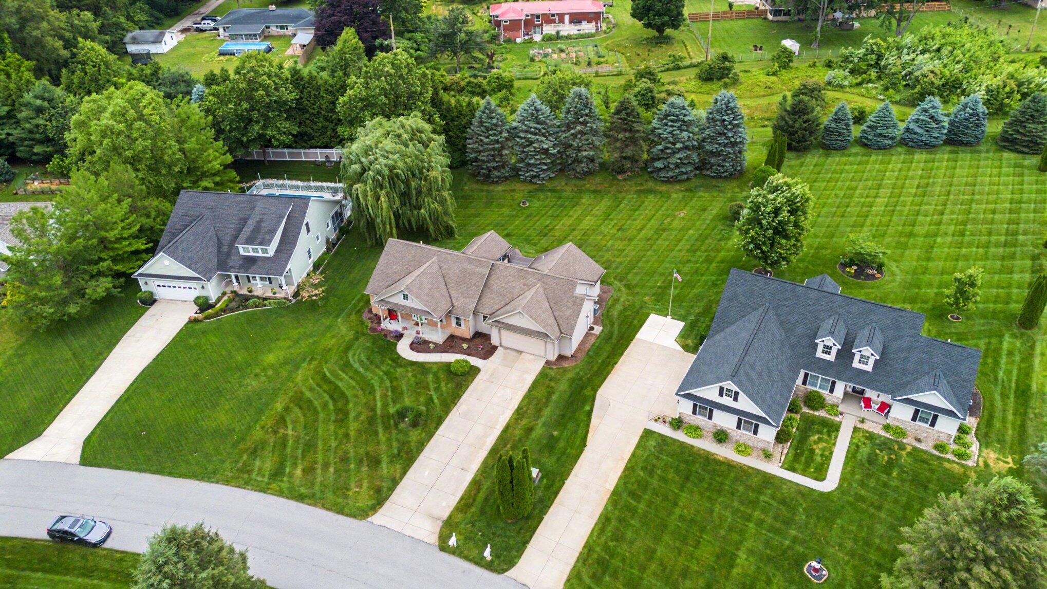 17 Longmeadow Lane Niles MI 49120