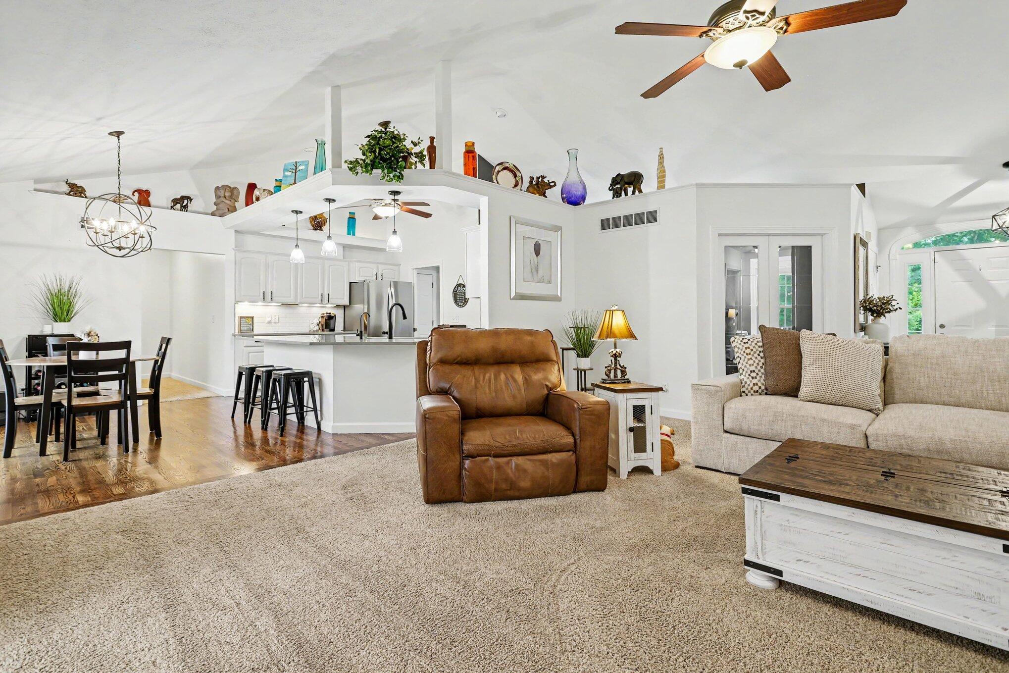 17 Longmeadow Lane Niles MI 49120