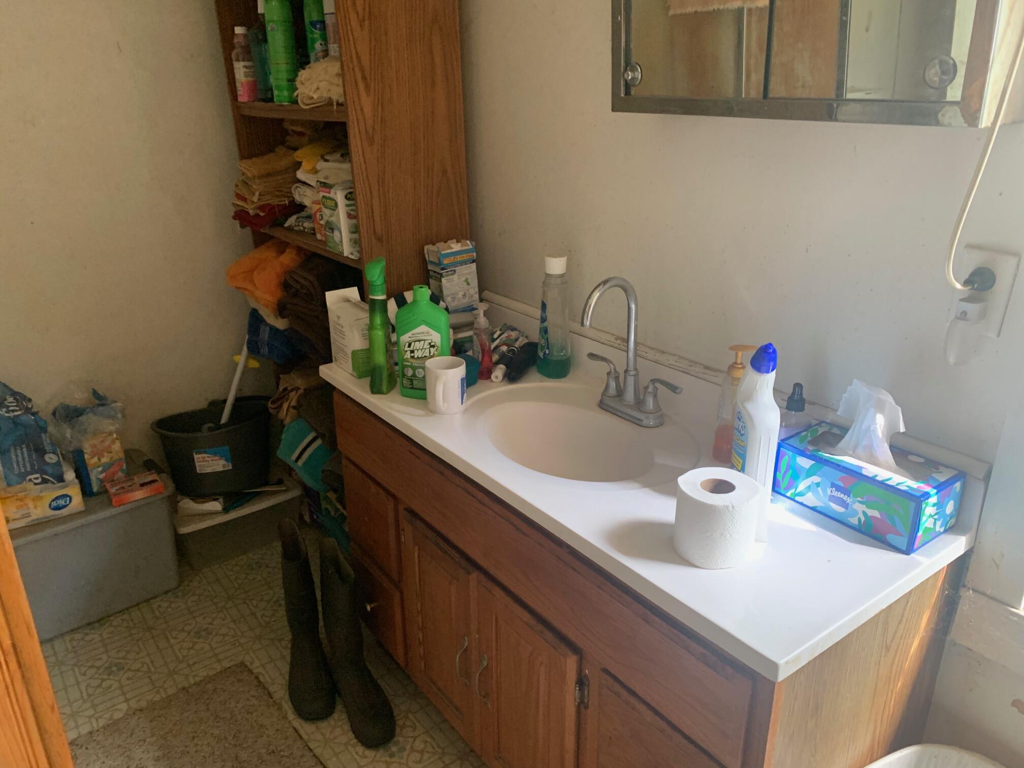 7462 W Martin Road Three Oaks MI 49128