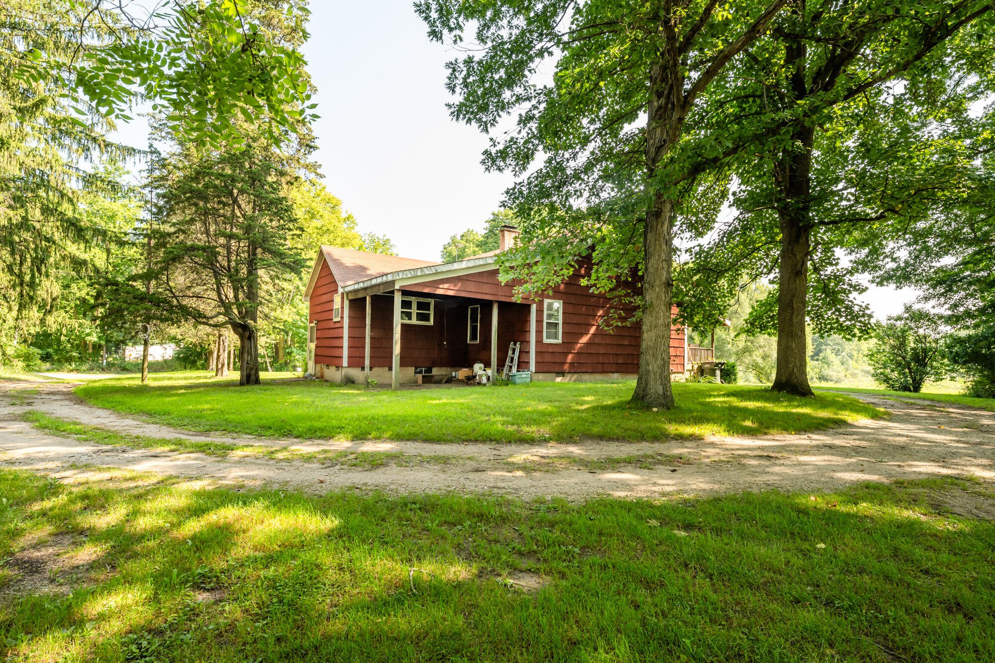 7462 W Martin Road Three Oaks MI 49128