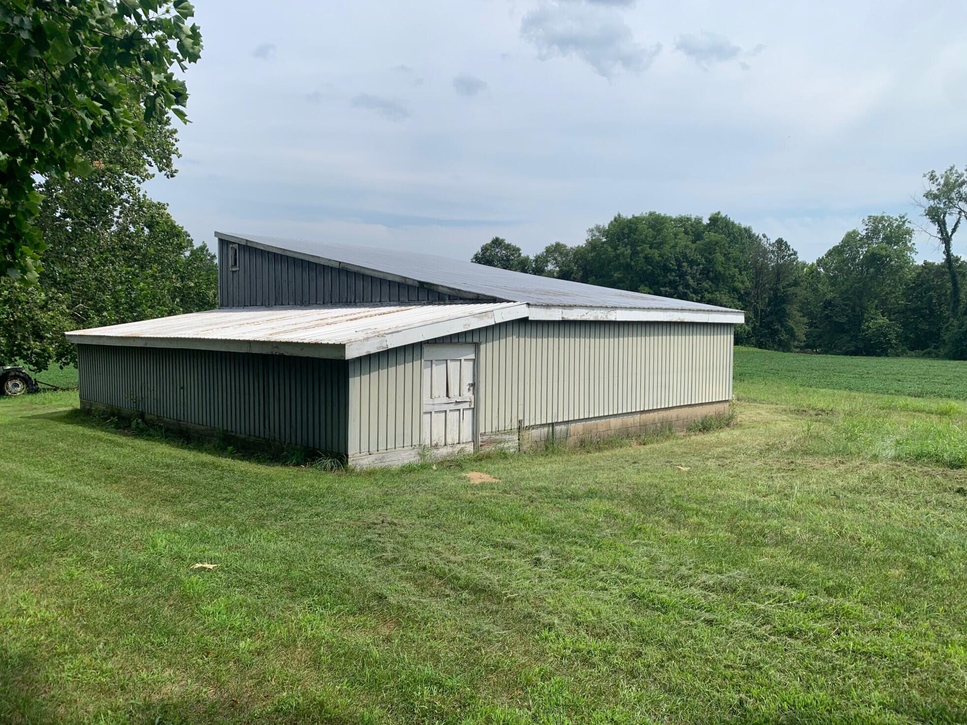 7462 W Martin Road Three Oaks MI 49128