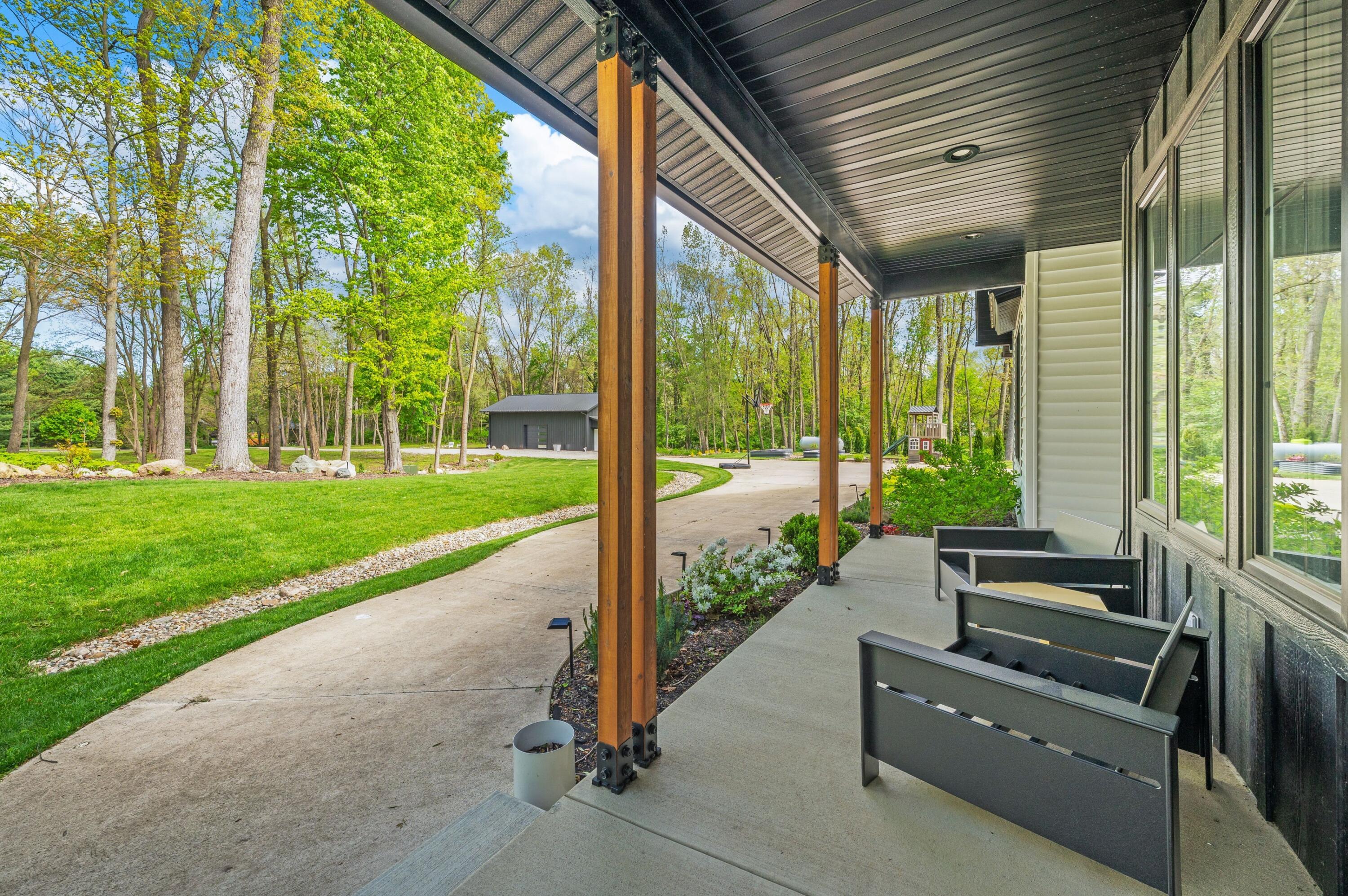 70037 Winding Pines Parkway Niles MI 49120
