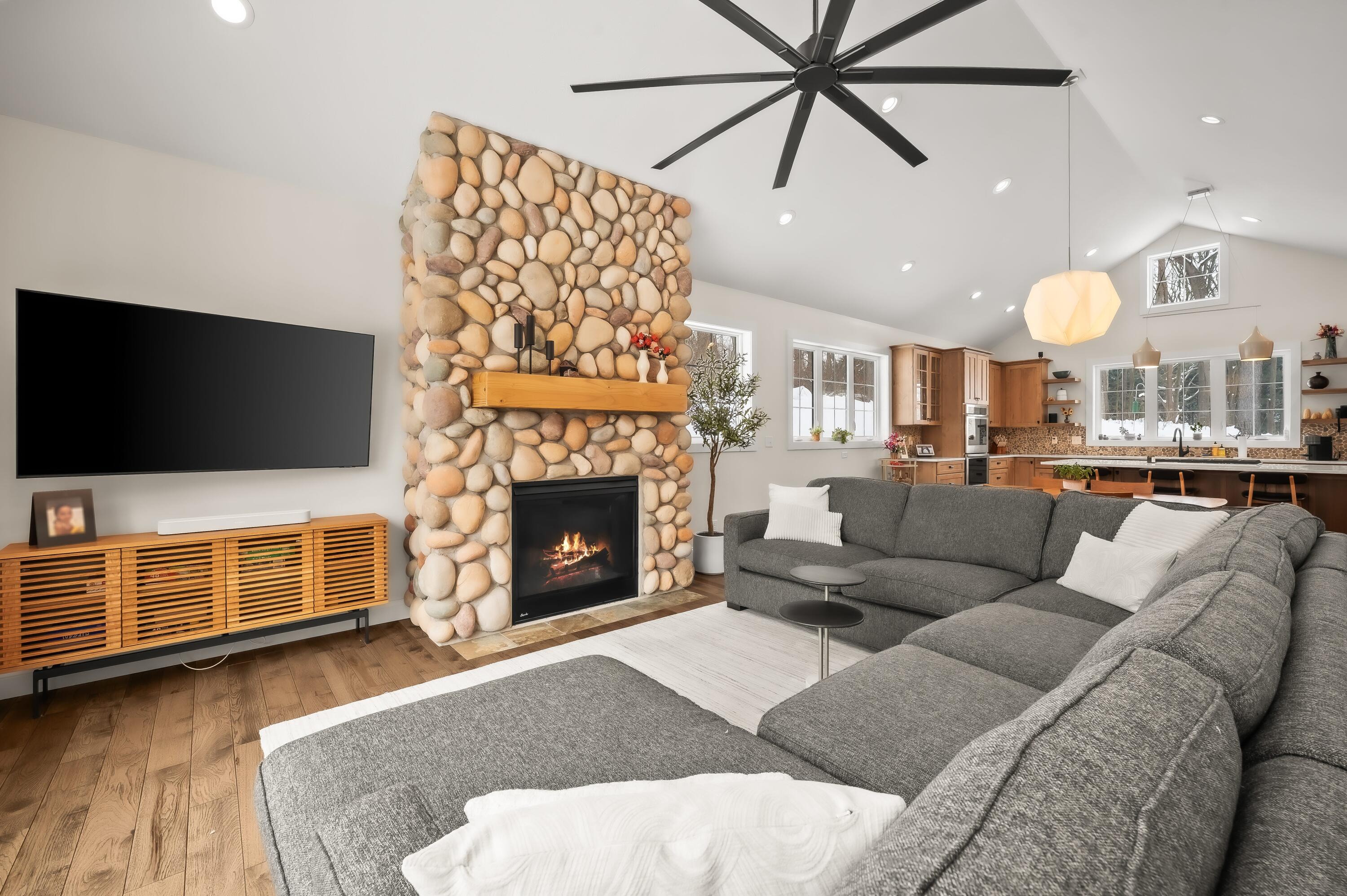 70037 Winding Pines Parkway Niles MI 49120
