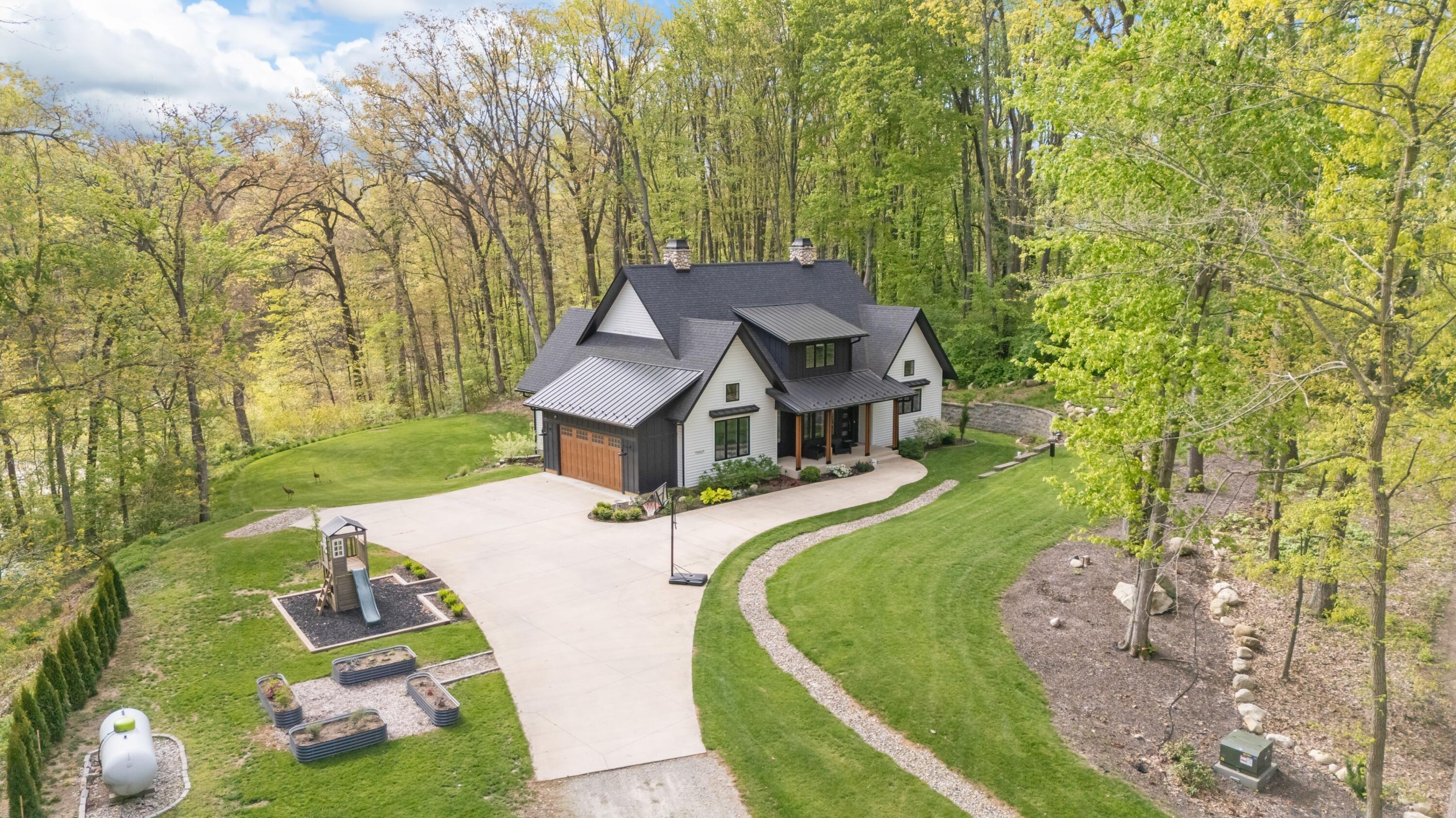 70037 Winding Pines Parkway Niles MI 49120
