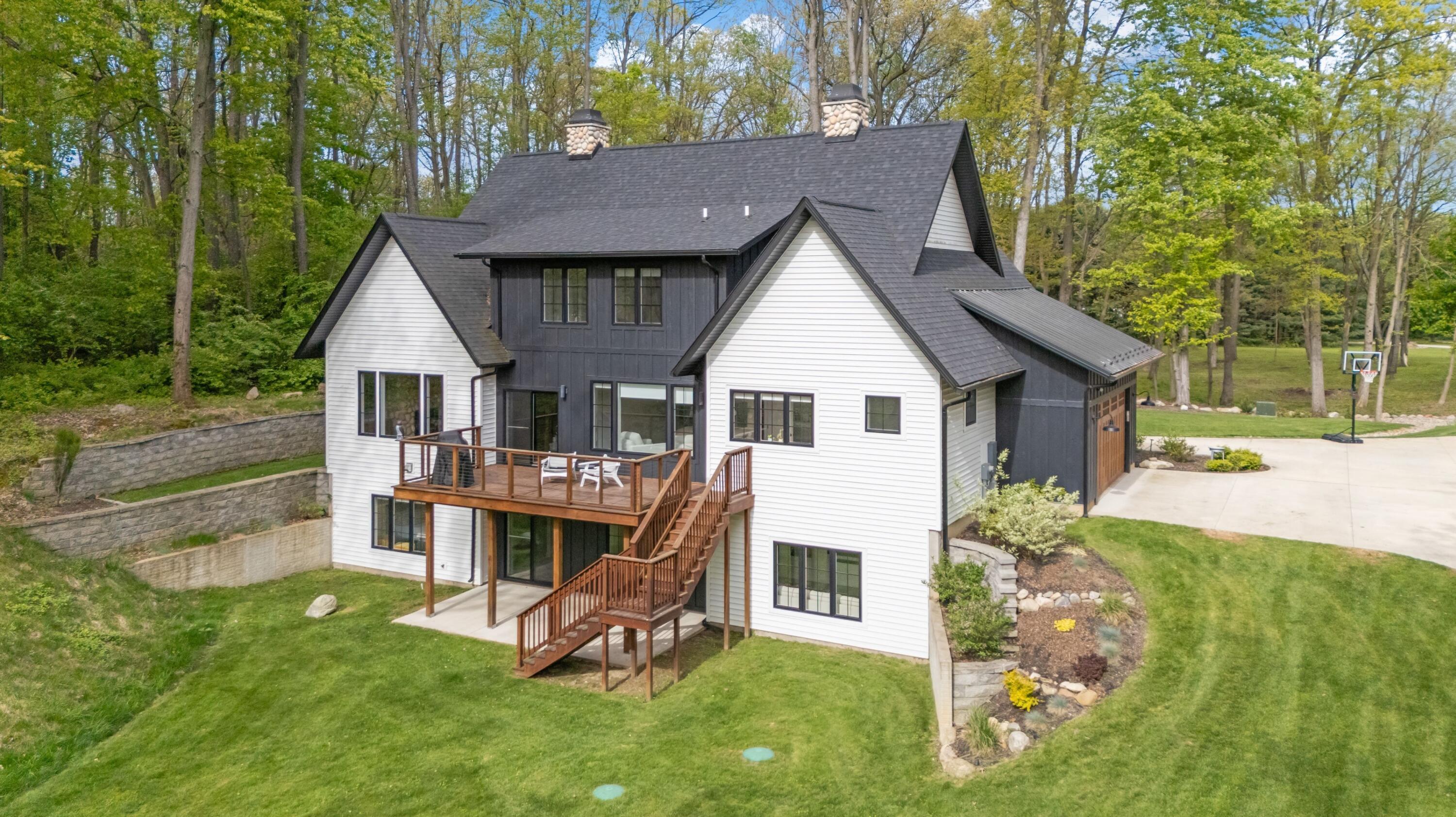 70037 Winding Pines Parkway Niles MI 49120