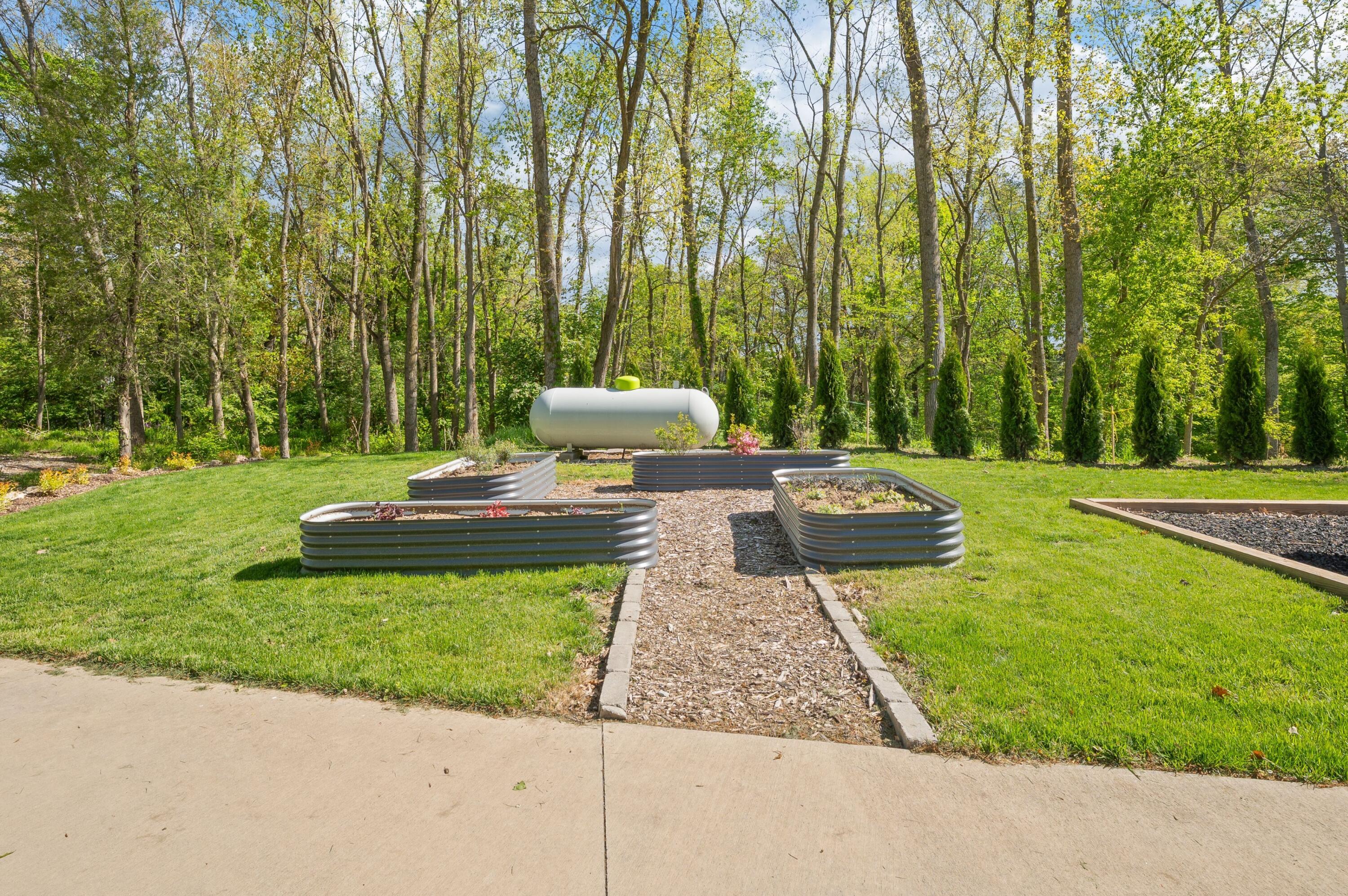 70037 Winding Pines Parkway Niles MI 49120