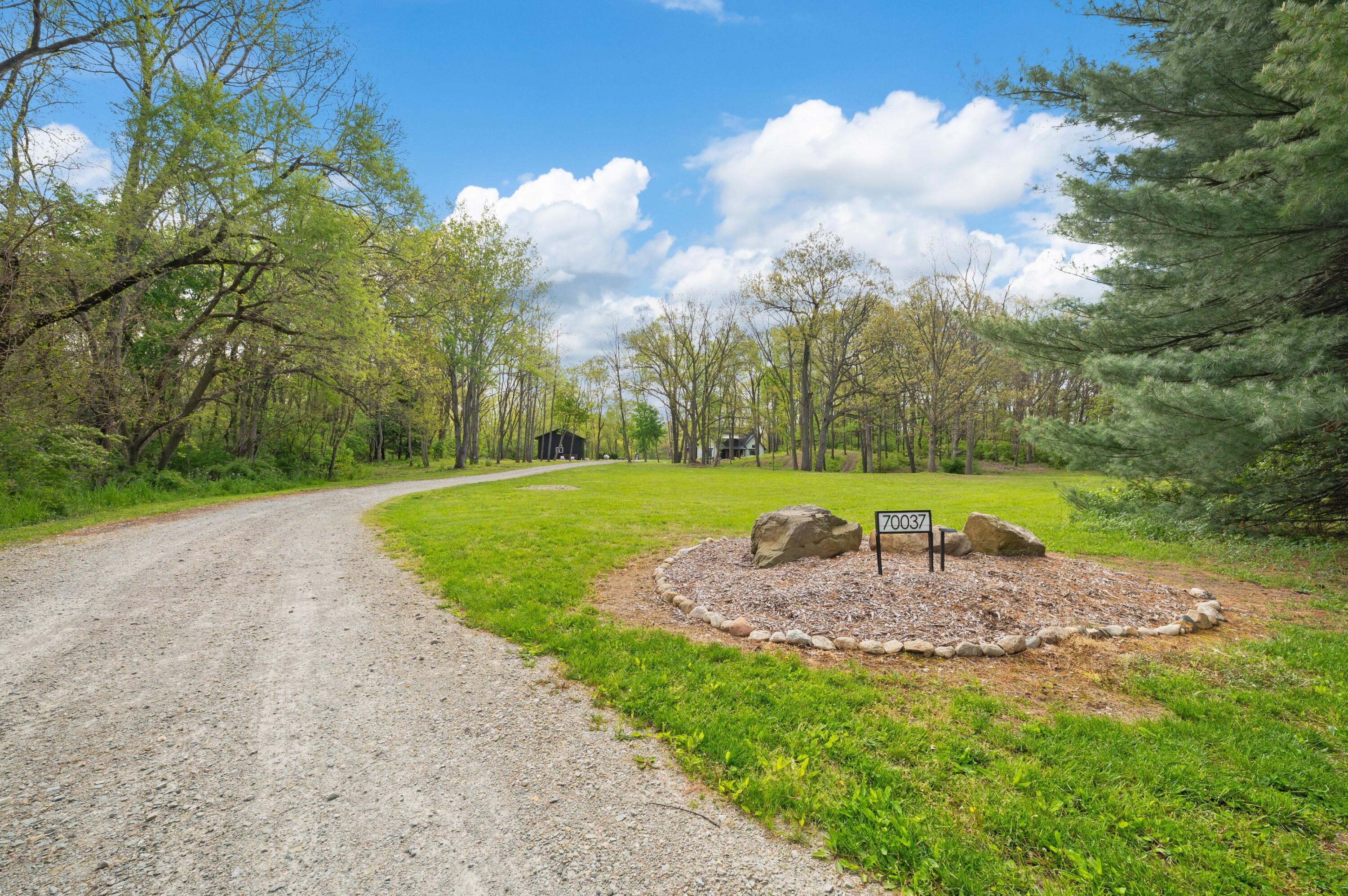 70037 Winding Pines Parkway Niles MI 49120