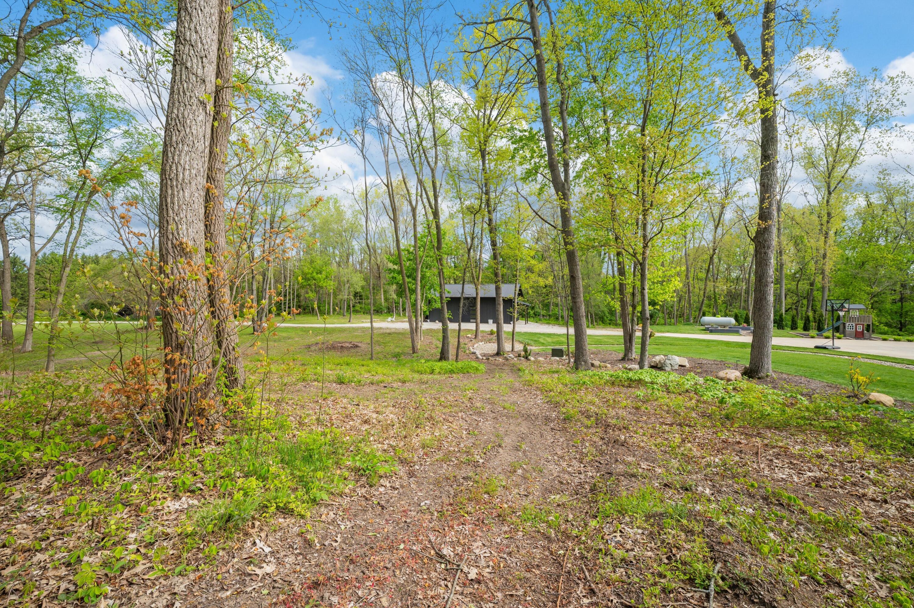 70037 Winding Pines Parkway Niles MI 49120