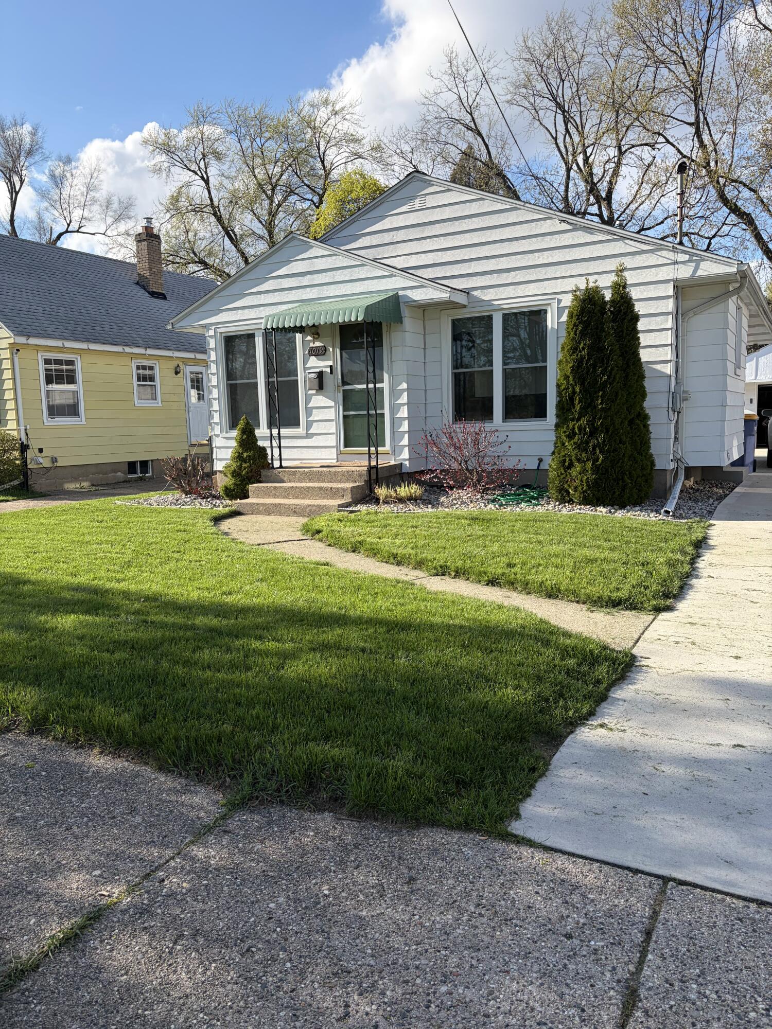 1019 Evelyn Street NE Grand Rapids MI 49505