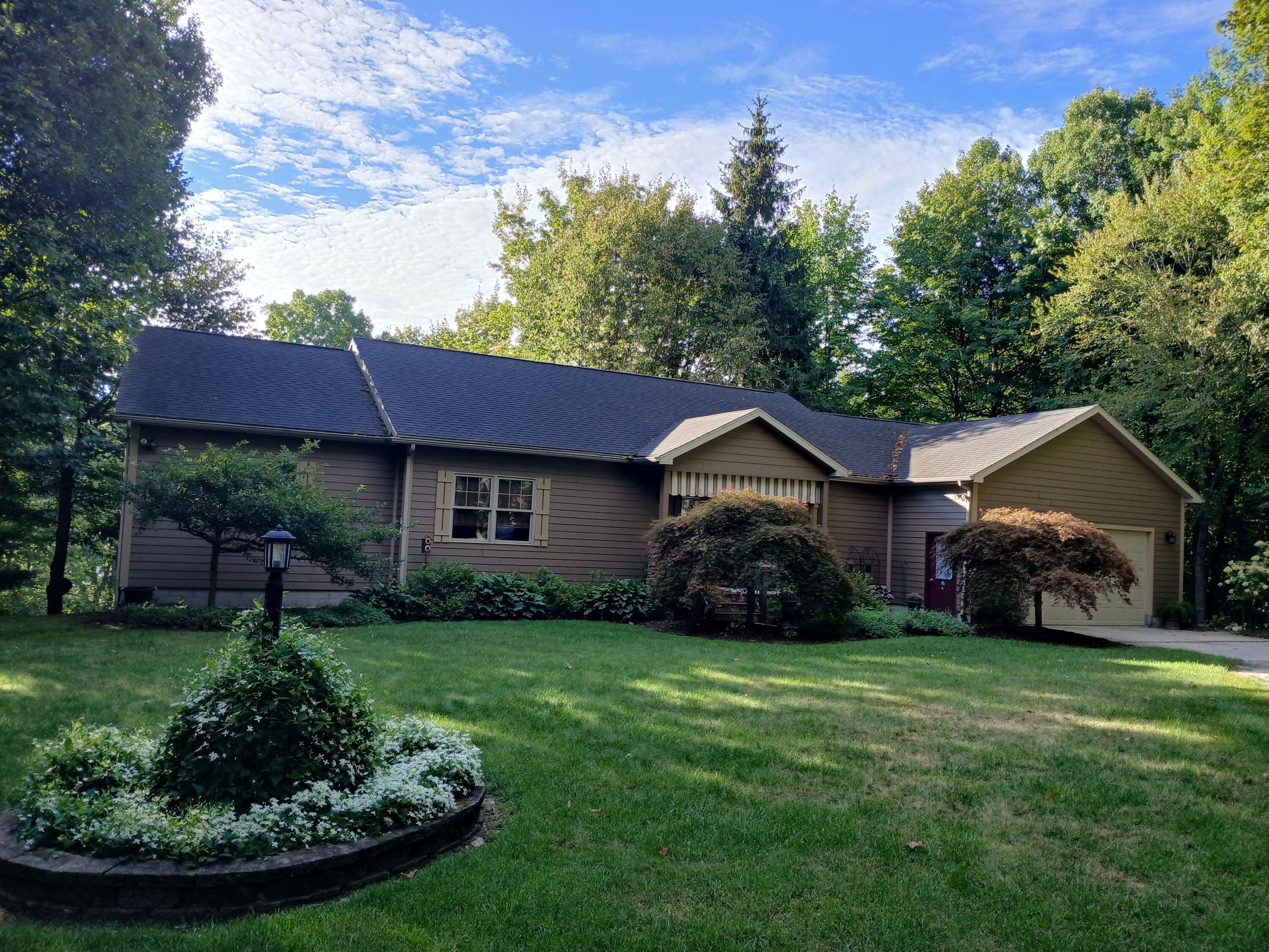 5376 W Oak Point Road Ludington MI 49431