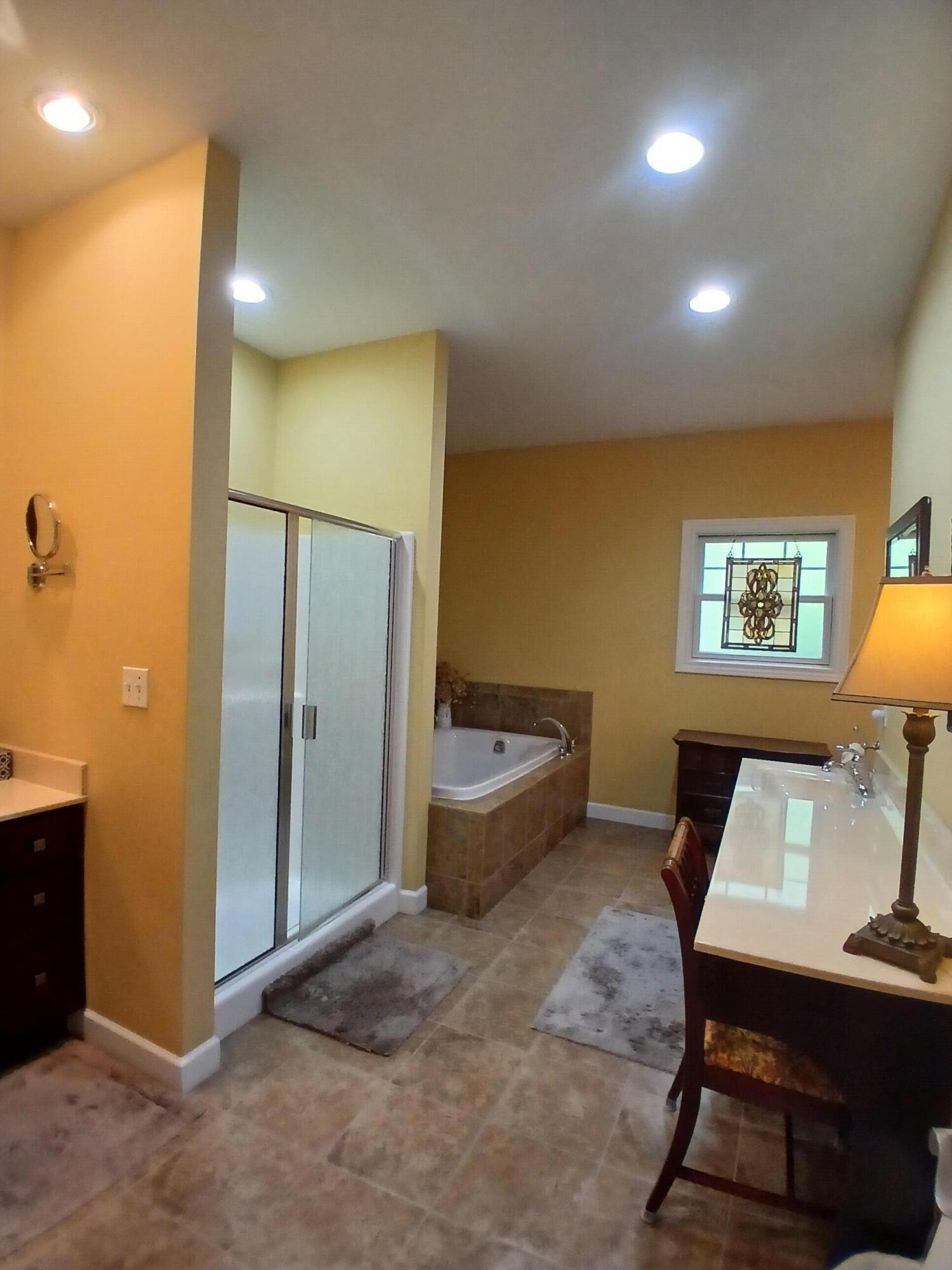 5376 W Oak Point Road Ludington MI 49431