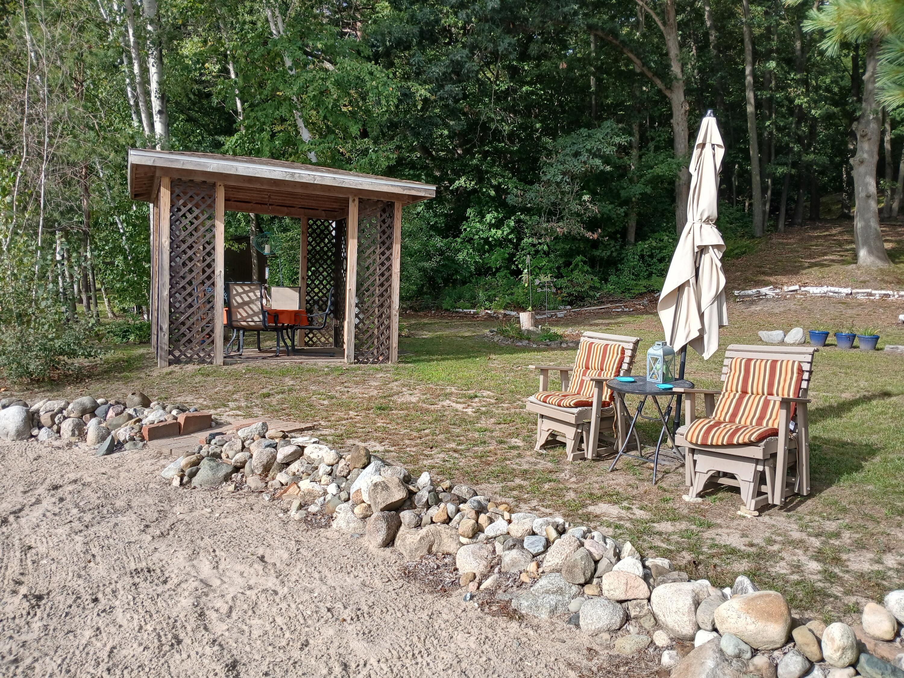 5376 W Oak Point Road Ludington MI 49431