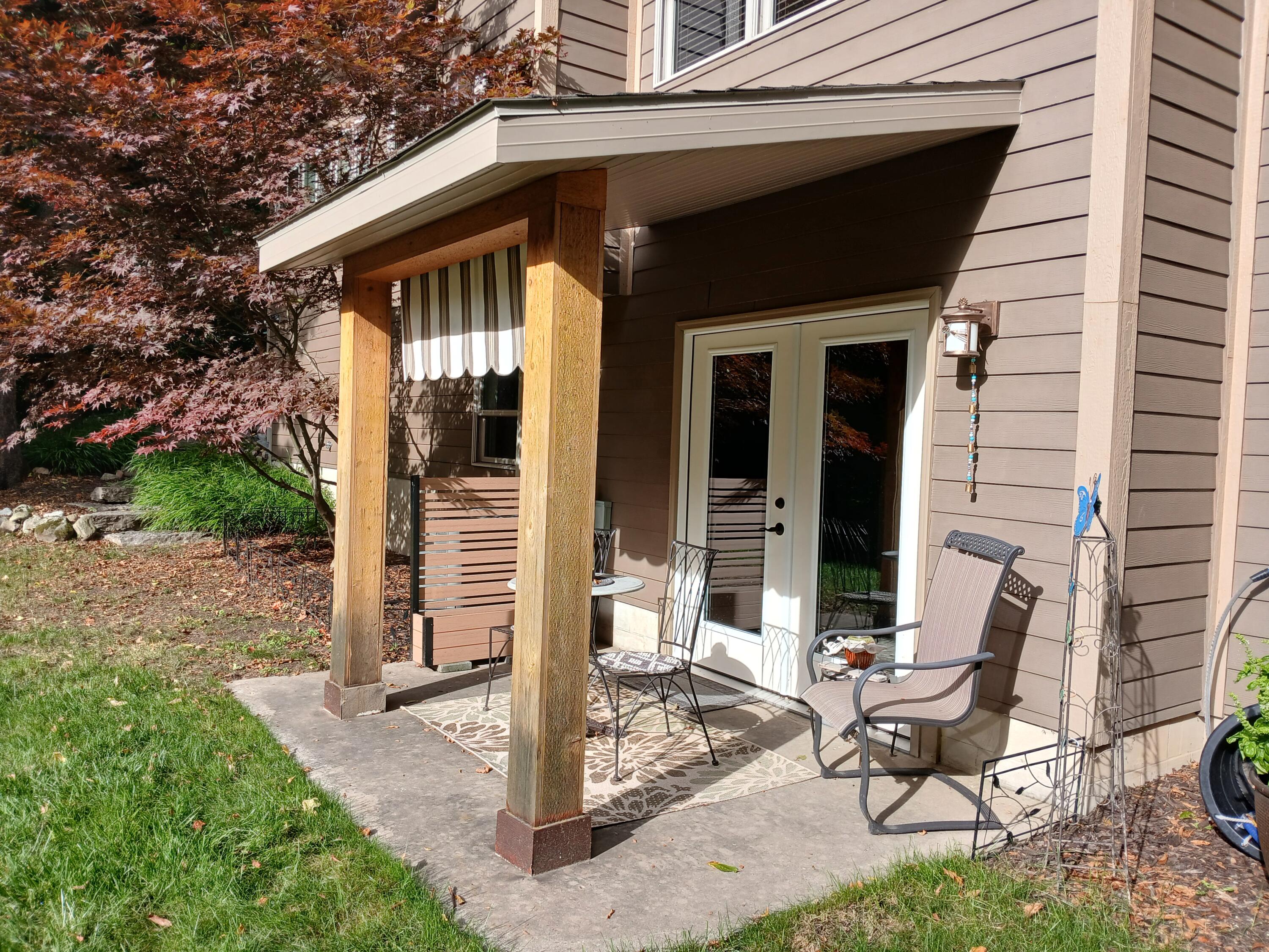 5376 W Oak Point Road Ludington MI 49431