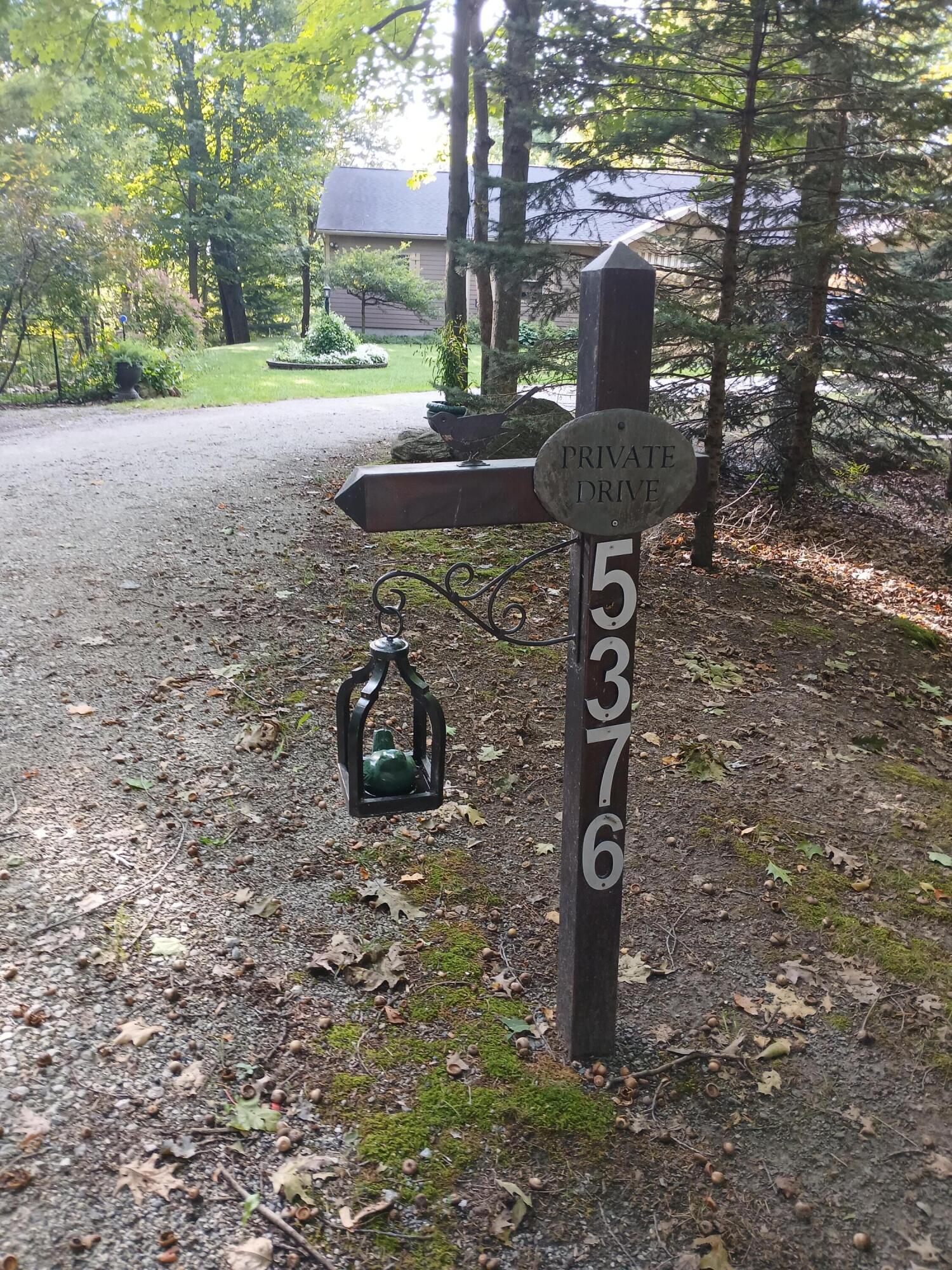 5376 W Oak Point Road Ludington MI 49431