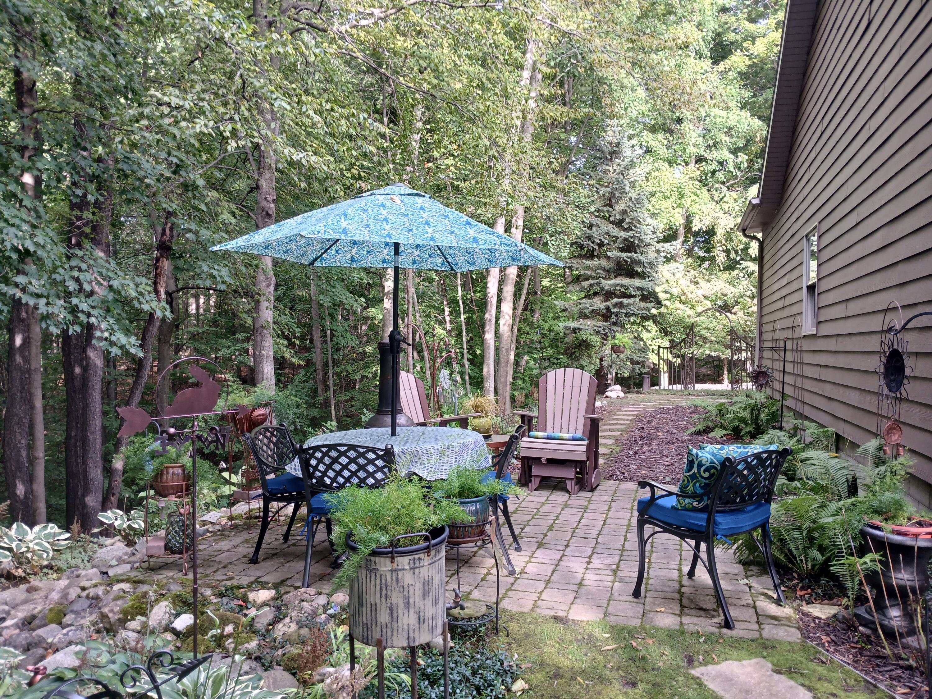 5376 W Oak Point Road Ludington MI 49431