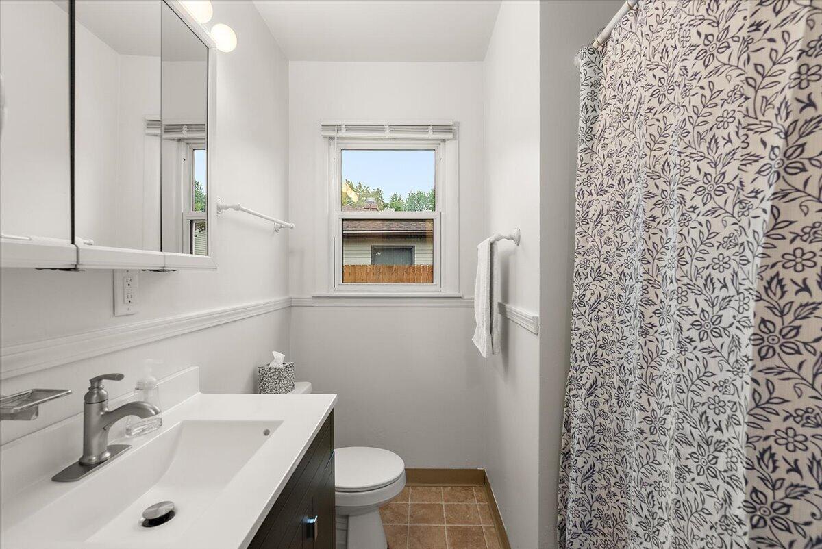 134 Wavell Street SE Grand Rapids MI 49548