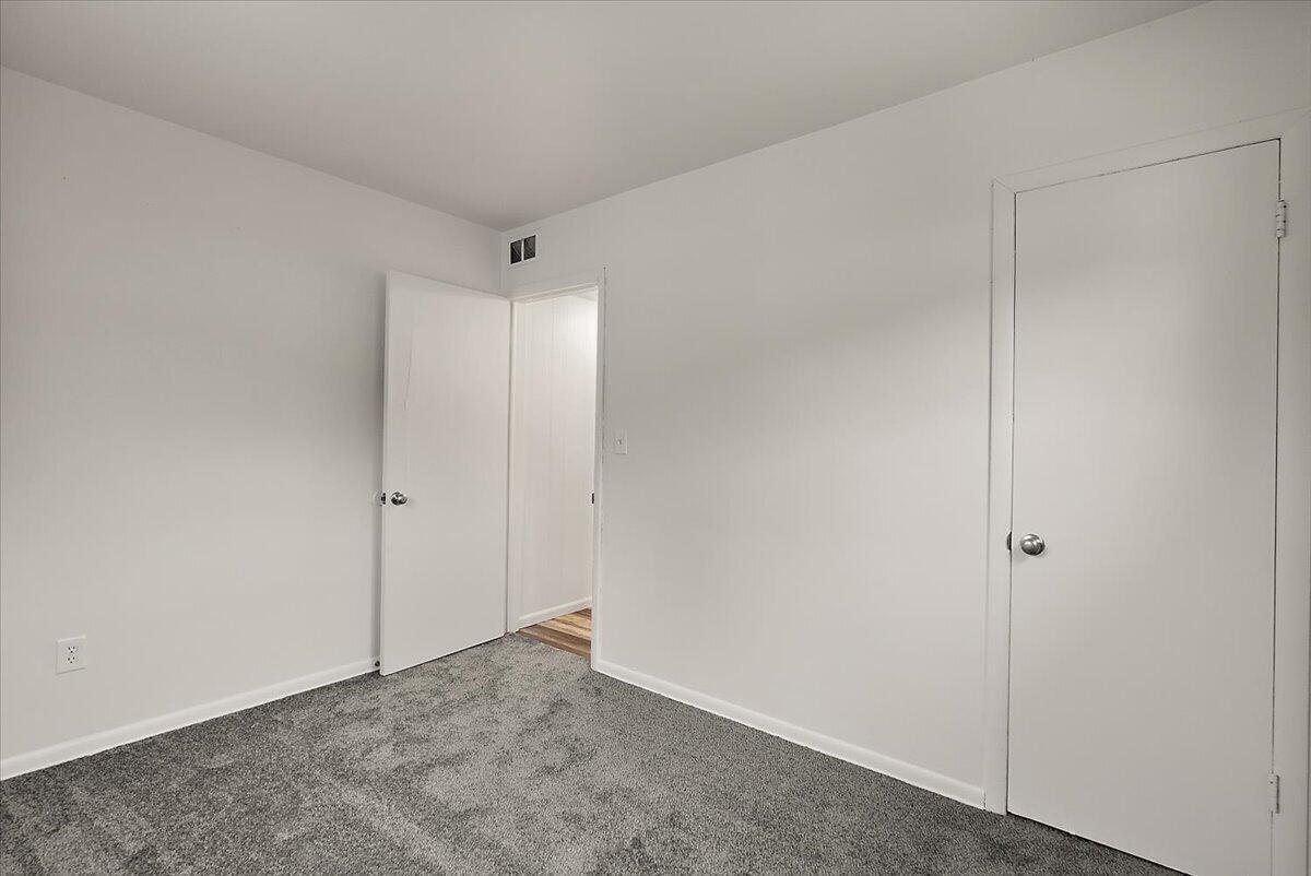 134 Wavell Street SE Grand Rapids MI 49548