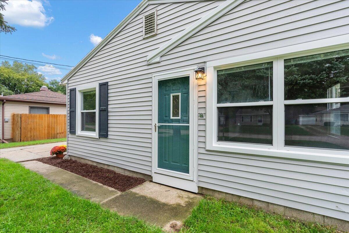 134 Wavell Street SE Grand Rapids MI 49548