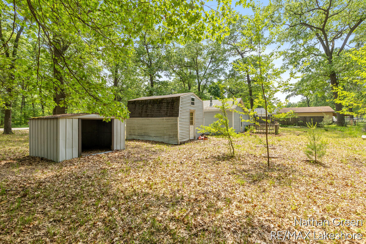 1267 Chatterson Road Muskegon MI 49442