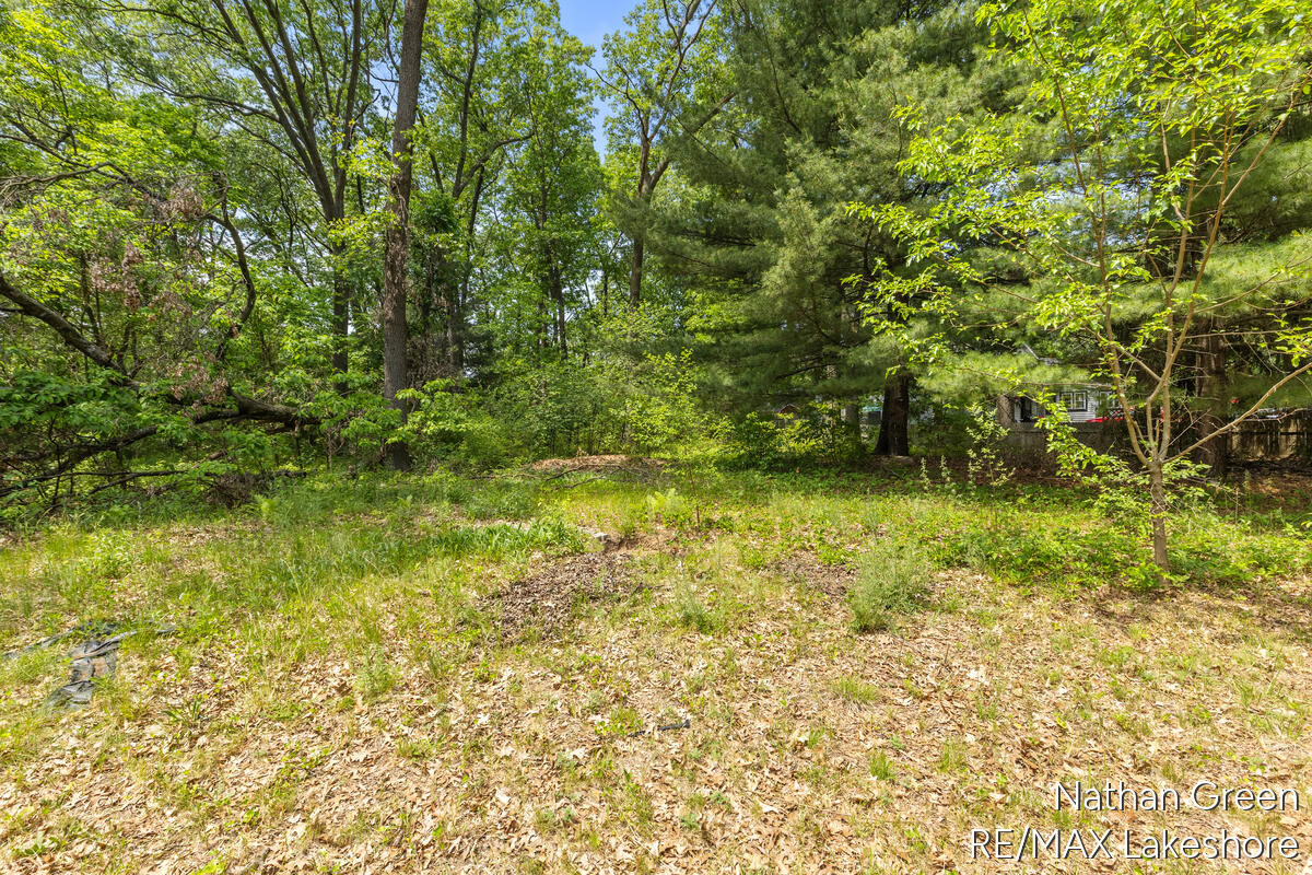 1267 Chatterson Road Muskegon MI 49442