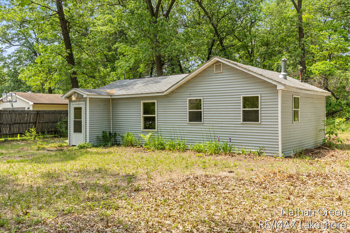 1267 Chatterson Road Muskegon MI 49442