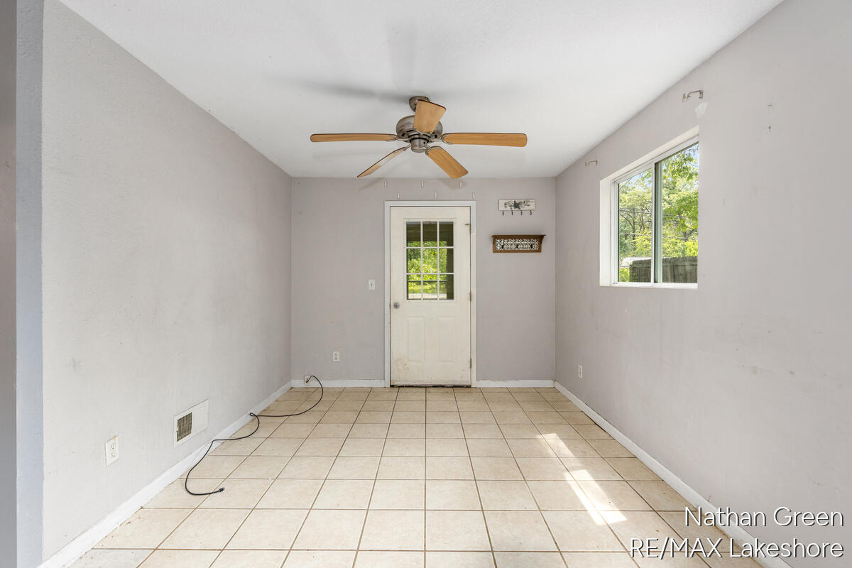 1267 Chatterson Road Muskegon MI 49442