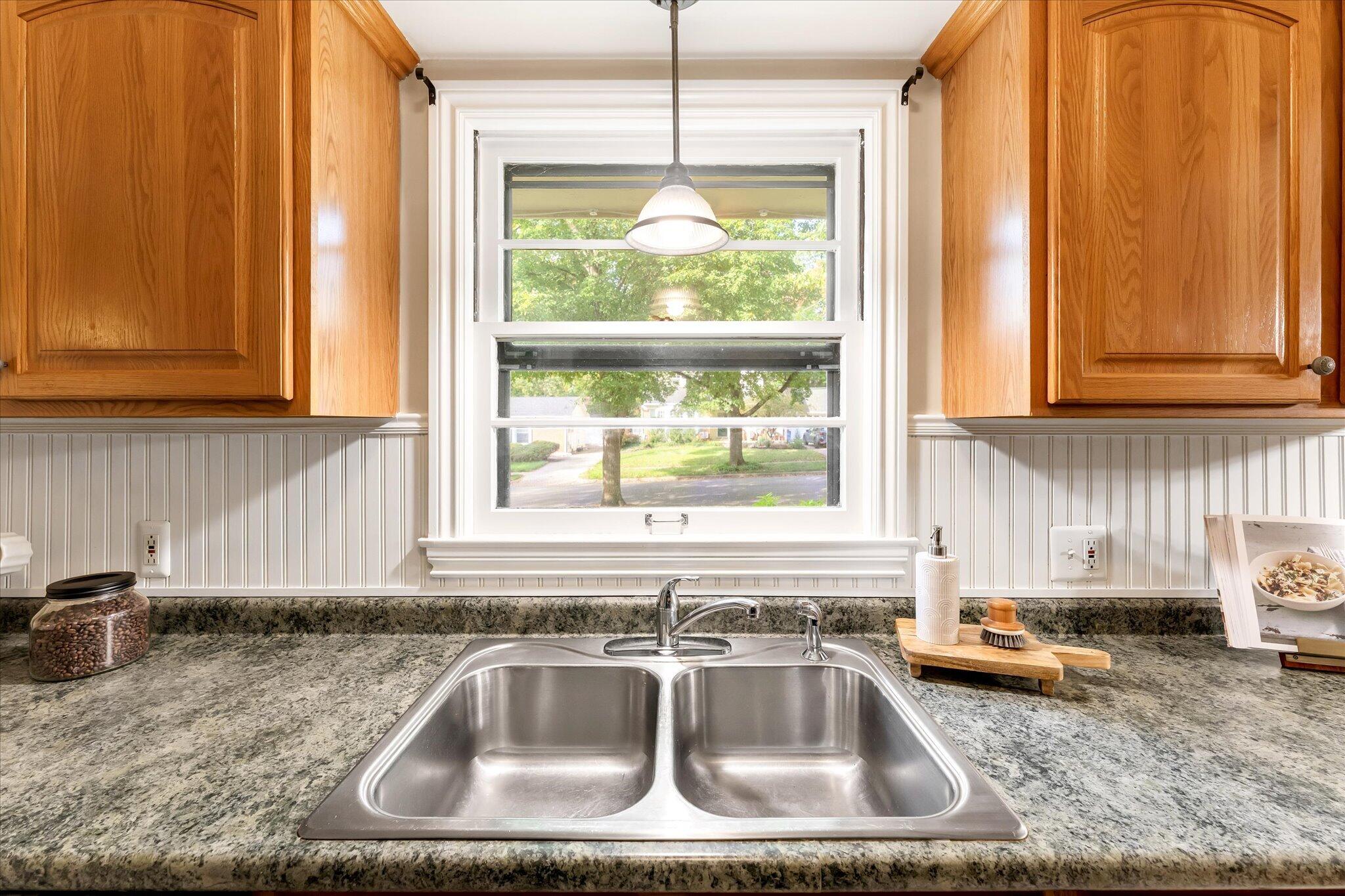 2100 Cambridge Drive SE Grand Rapids MI 49506