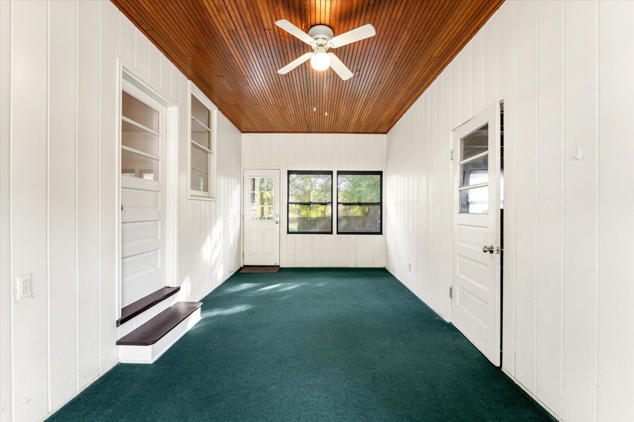 2100 Cambridge Drive SE Grand Rapids MI 49506