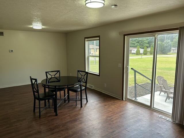 4289 Arrowwood Benton Harbor MI 49022