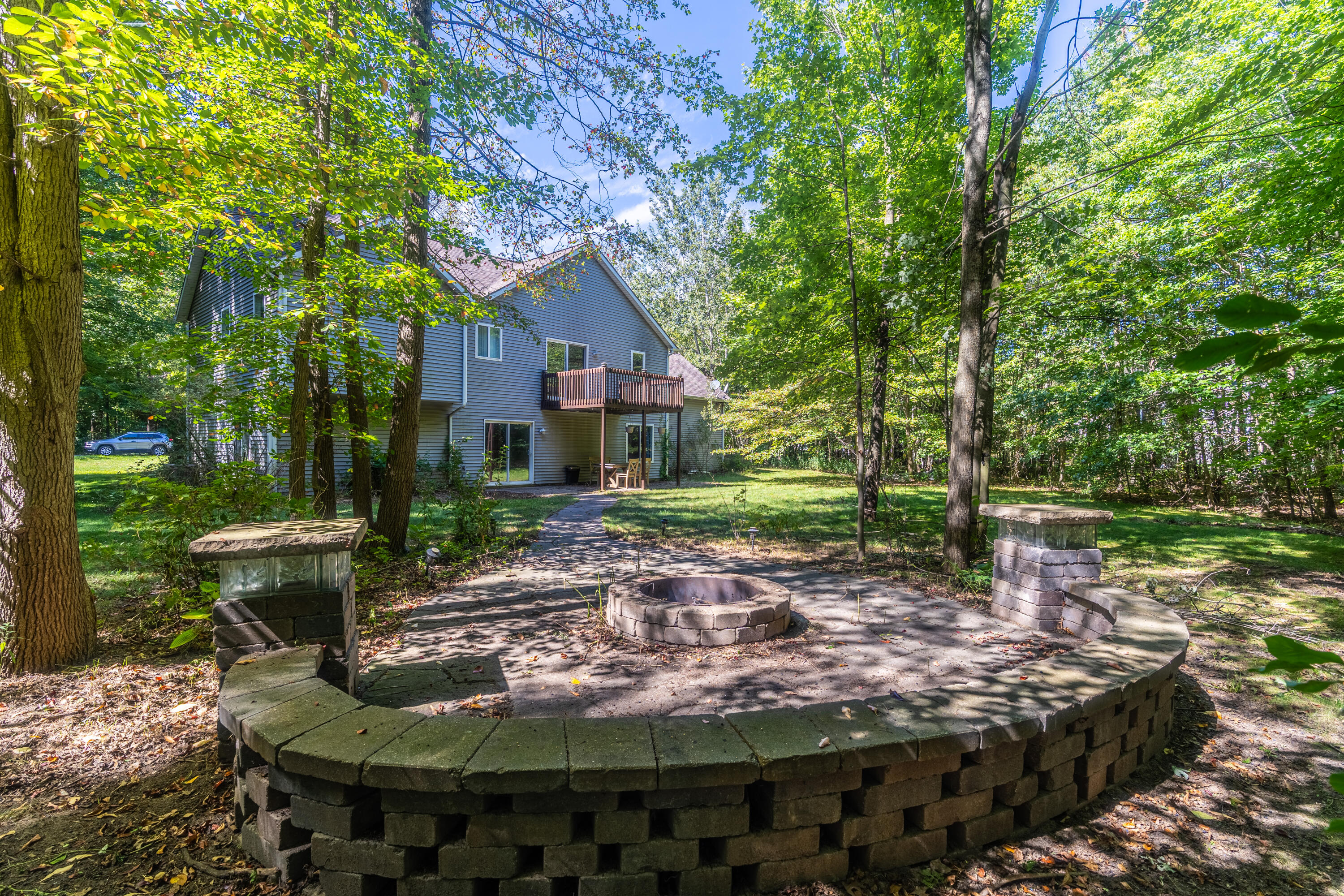 5480 Hidden Acres Court Holland MI 49424