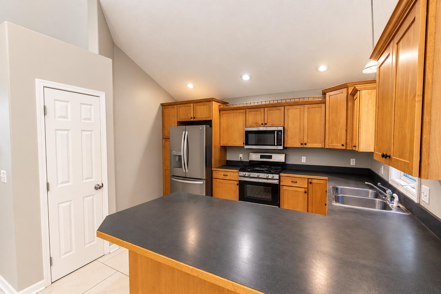 5480 Hidden Acres Court Holland MI 49424
