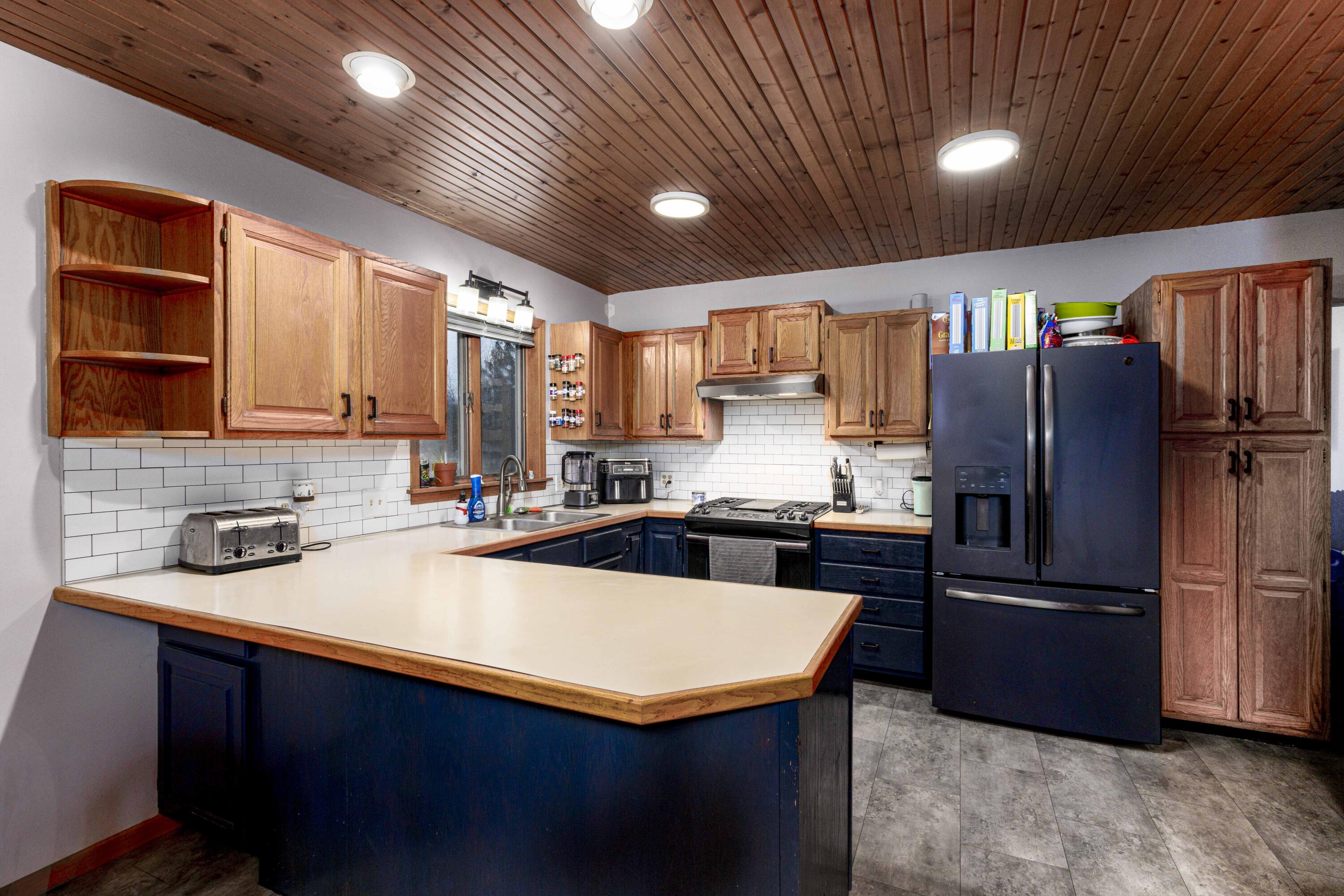 904 60th Street SE Grand Rapids MI 49508