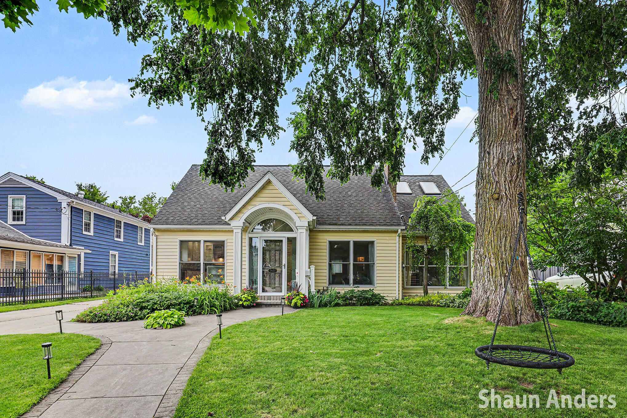 2627 Hall Street SE Grand Rapids MI 49506
