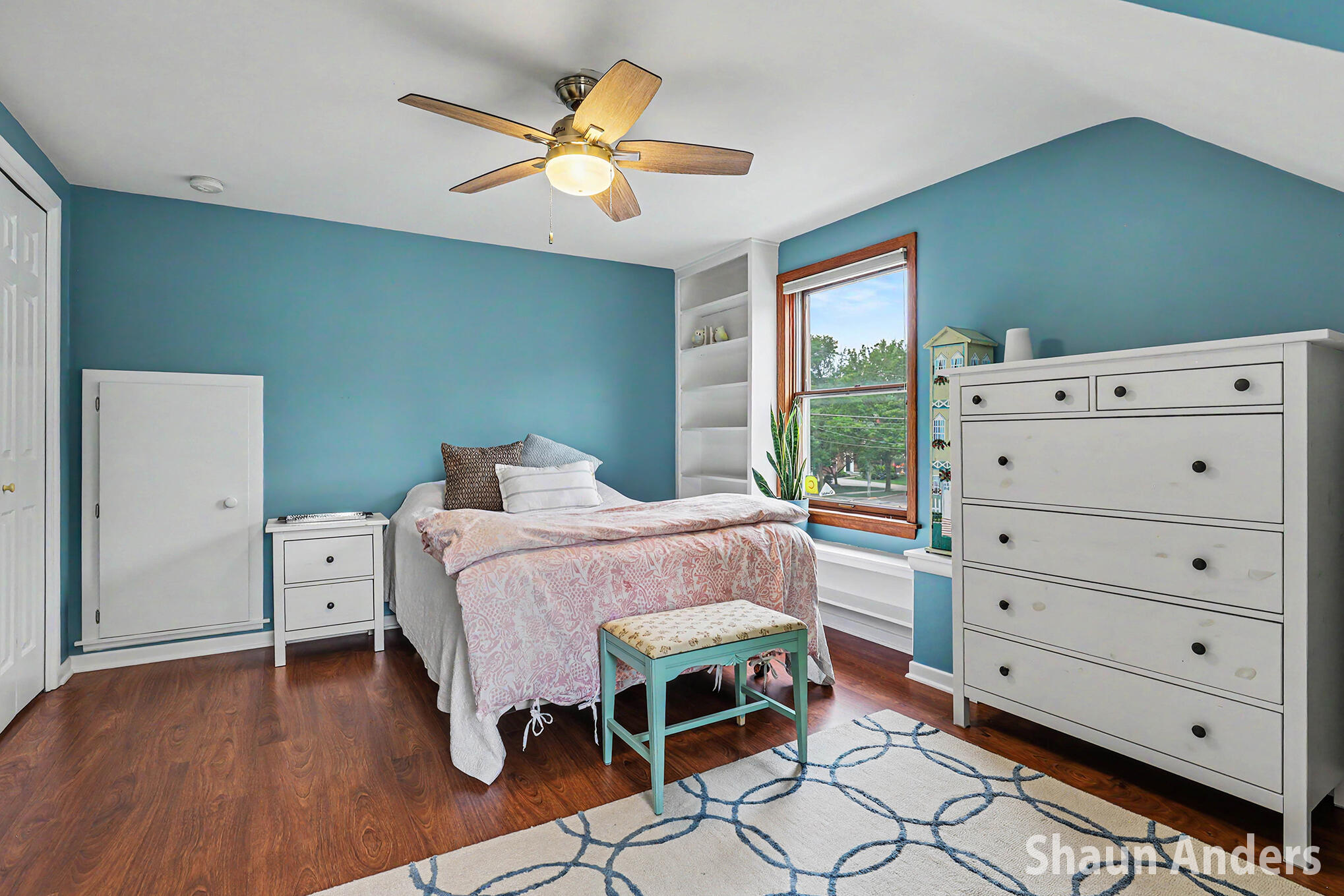 2627 Hall Street SE Grand Rapids MI 49506