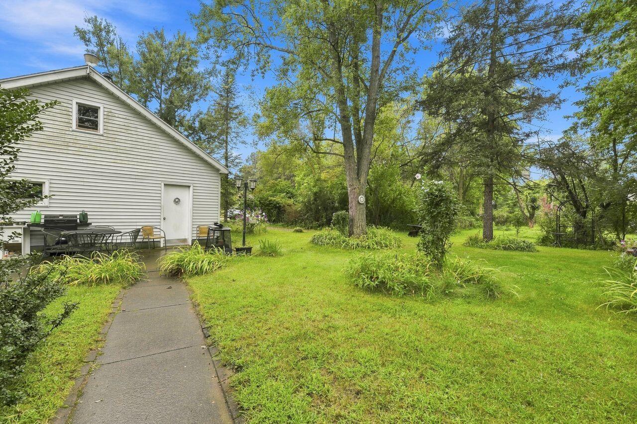 427 S Mayhew Street New Buffalo MI 49117