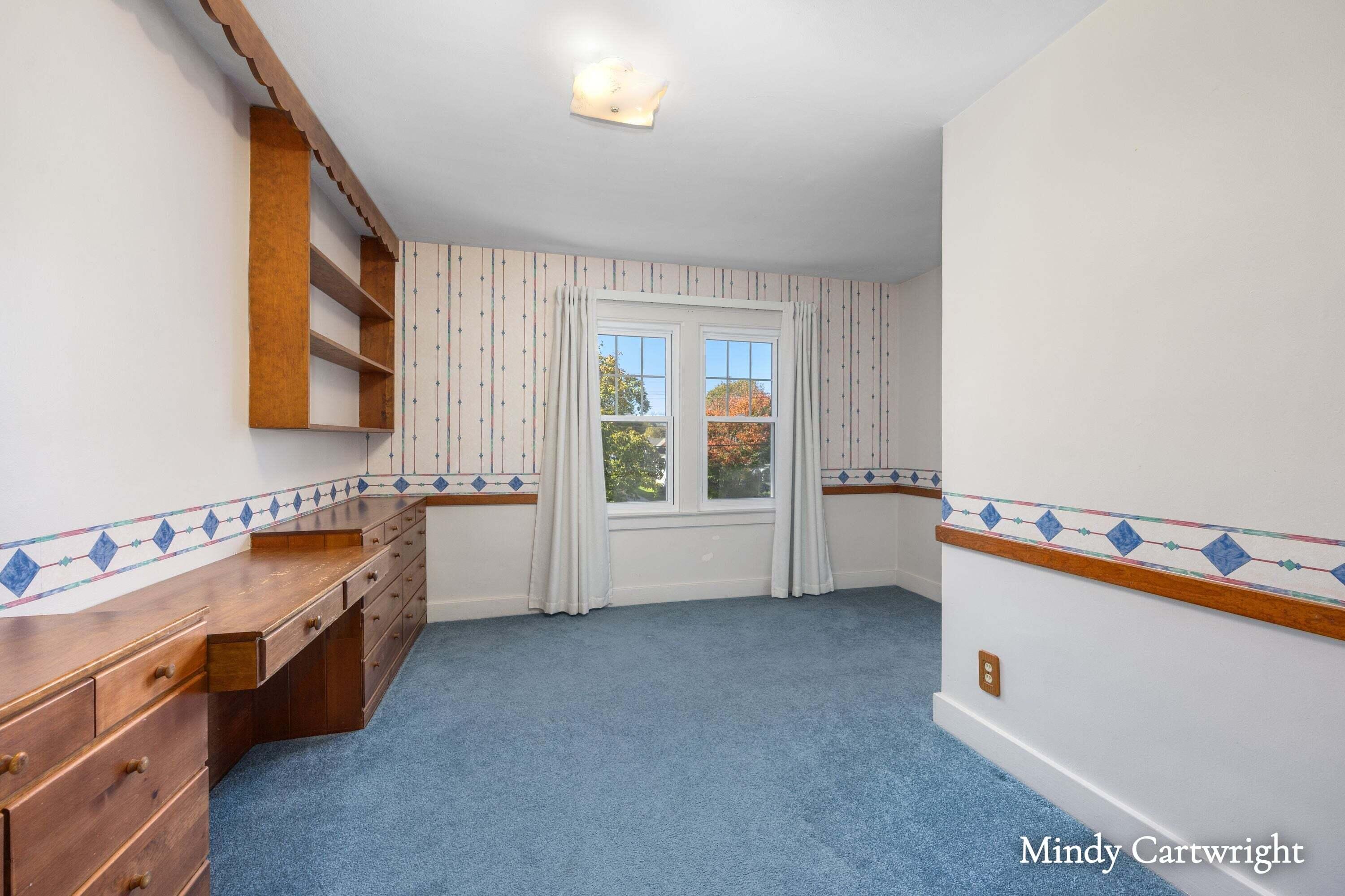 2342 Paris Avenue SE Grand Rapids MI 49507