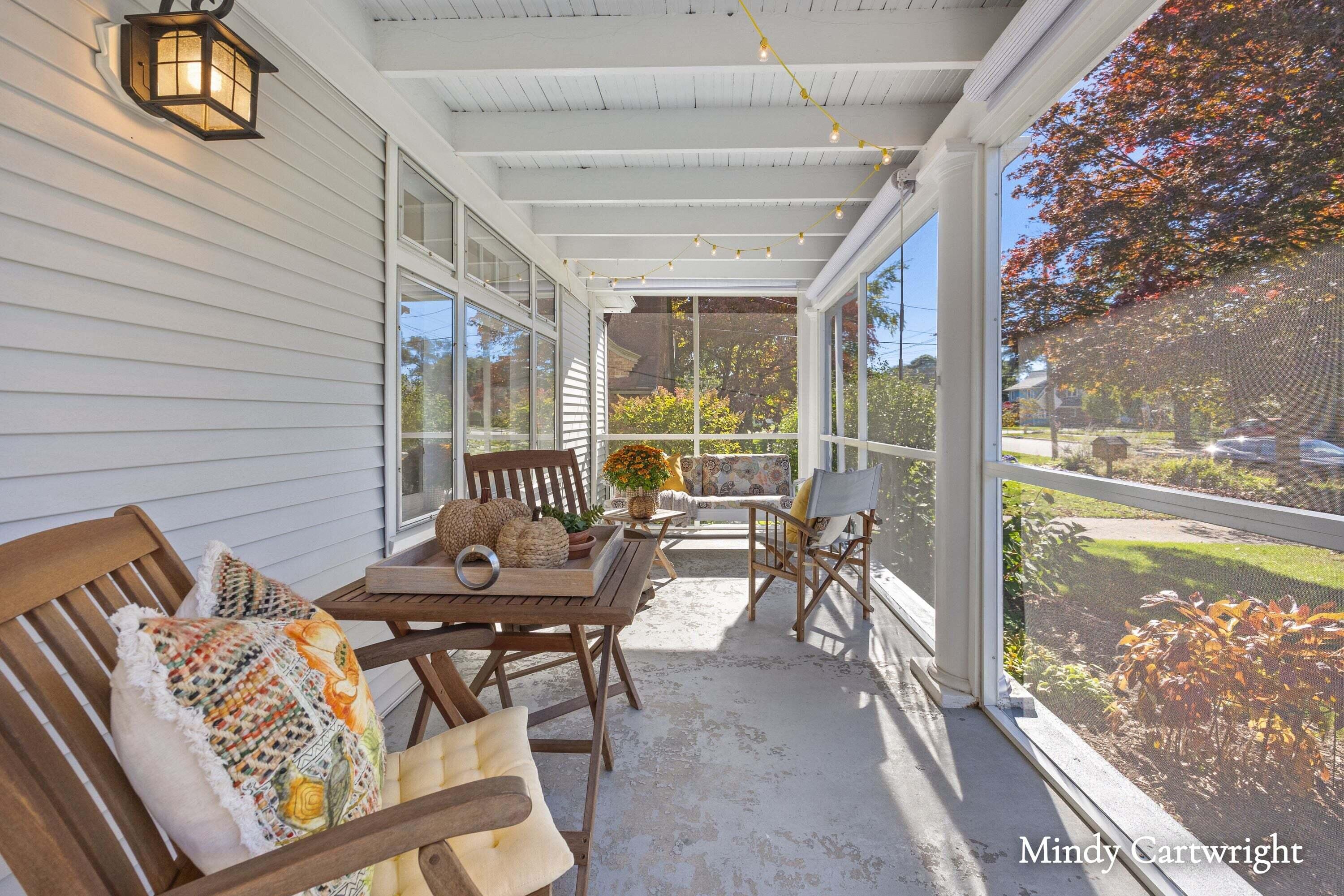2342 Paris Avenue SE Grand Rapids MI 49507