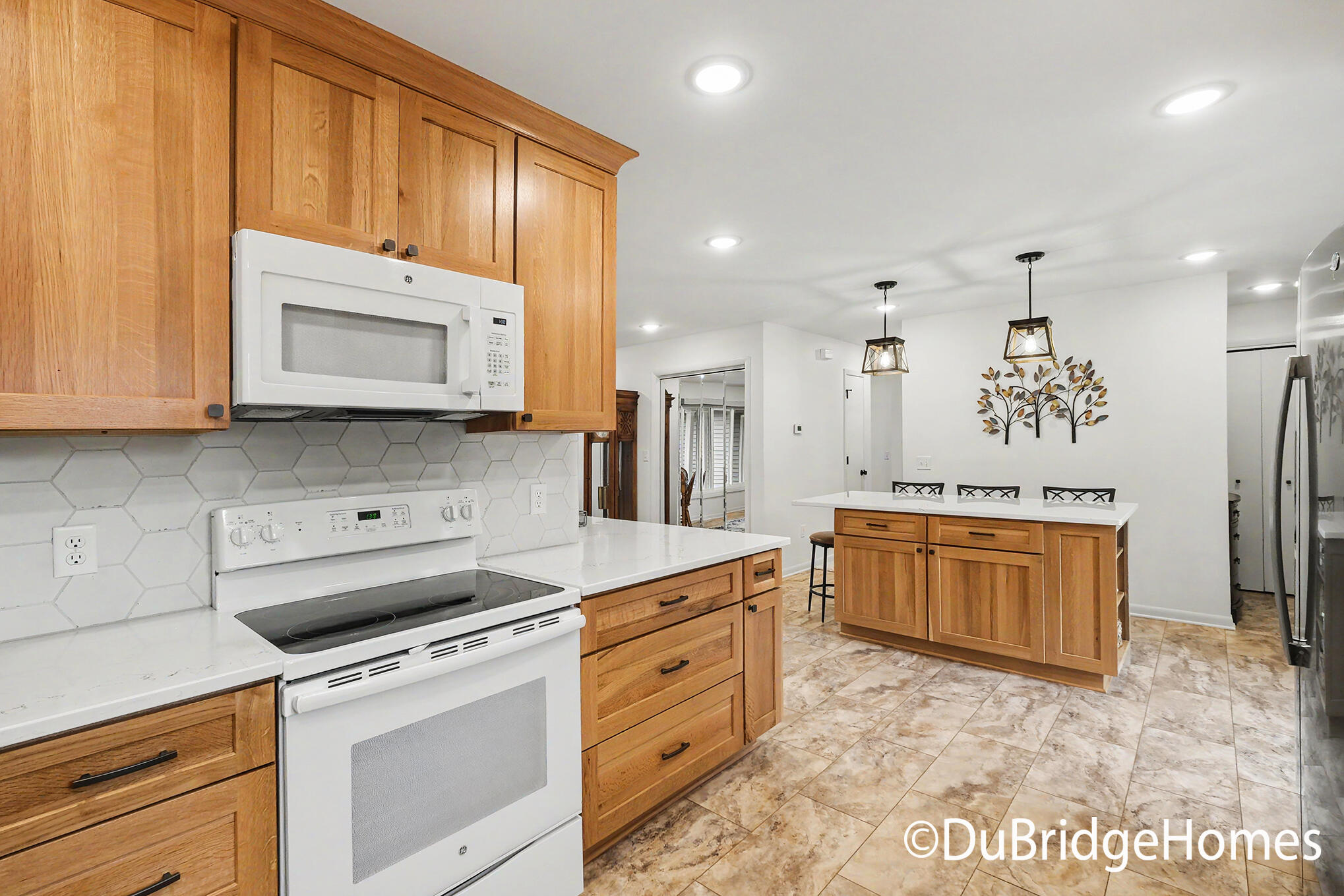 4974 Cedar Ridge Drive NE Grand Rapids MI 49525