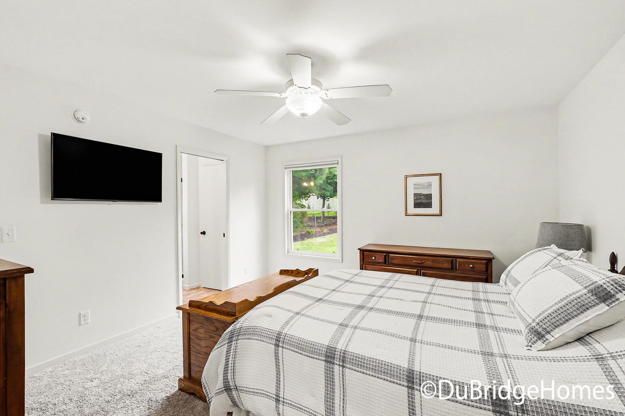 4974 Cedar Ridge Drive NE Grand Rapids MI 49525